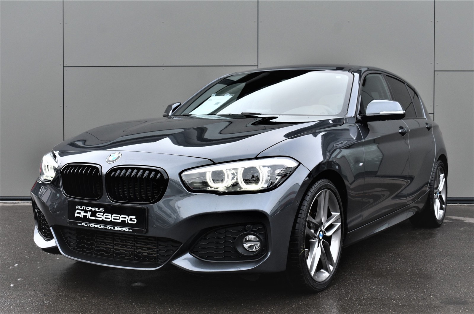 BMW 116i Edition M Sport Shadow /NAVI/LED/KAMERA/SHZ/PDC/TEMPOMAT