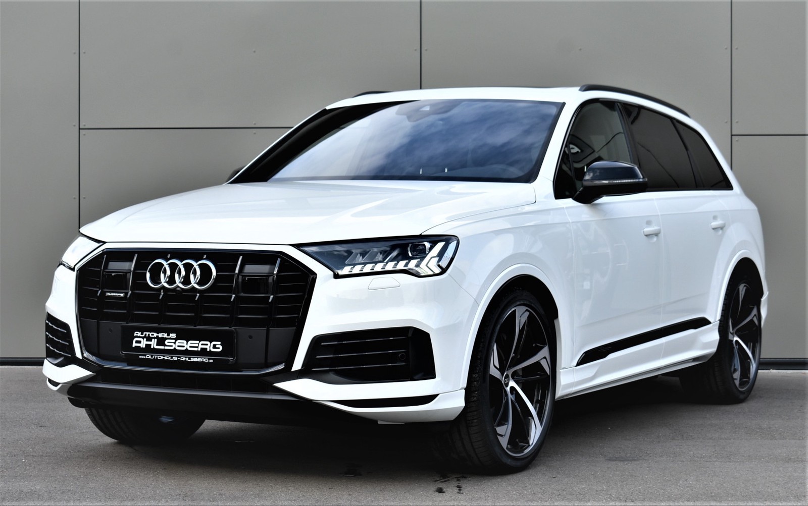 Audi Q7 50 TDI SLine Plus Tageszulassung kaufen in Pfullingen Preis