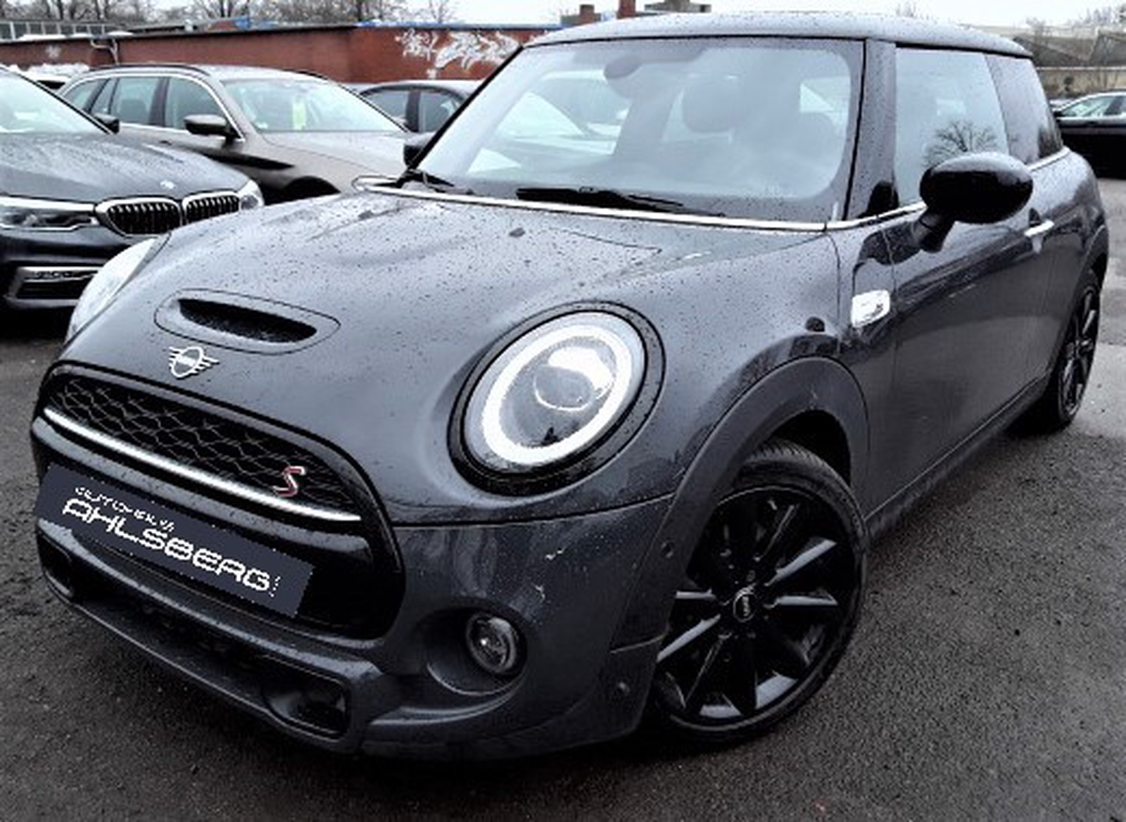 MINI Mini Cooper S John Cooper Works /NAVI/LED/Panorama/Harman Kardon/DAB/Keyless