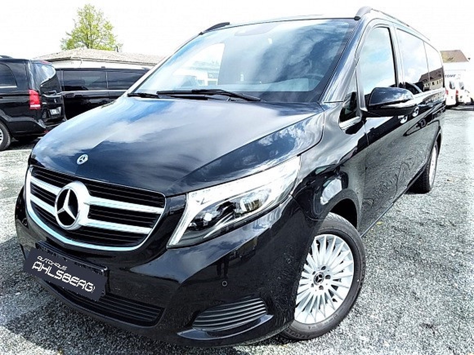 Mercedes-Benz V 250 BlueTec AVANTGARDE 9G-Tronic / LED/ AHK /LEDER / Rückfahrkamera