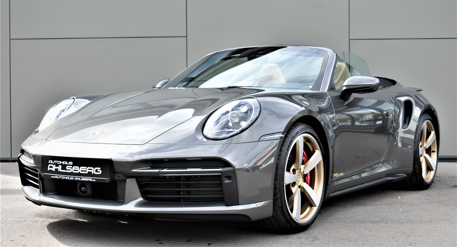 Porsche 911 Turbo Cabriolet Abstandtempomat/Lift/Exklusive Aurum