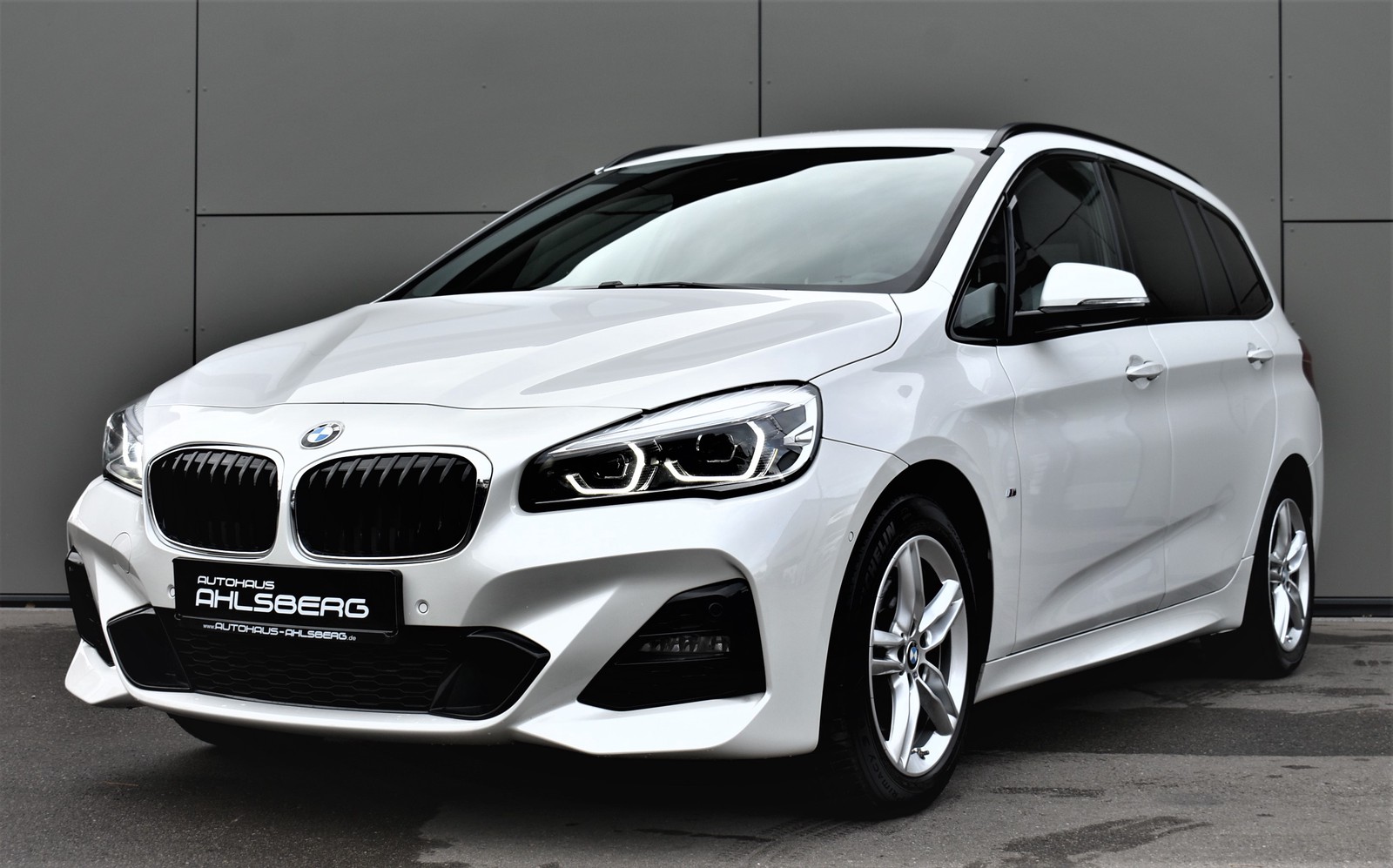 BMW 218 Gran Tourer M-Sportpaket LED/NAVI/AHK/PDC/SHZ/TEMPOMAT