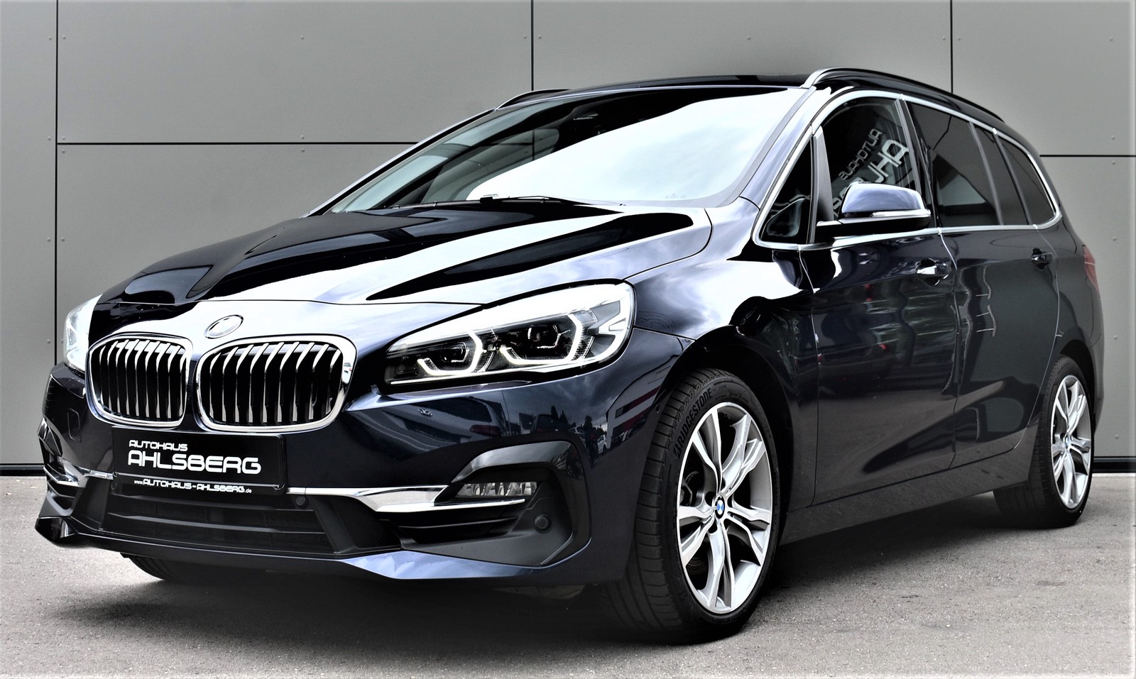 BMW 218 XD GranT. Luxury ACC/Pano/AHK/Navi/Leder