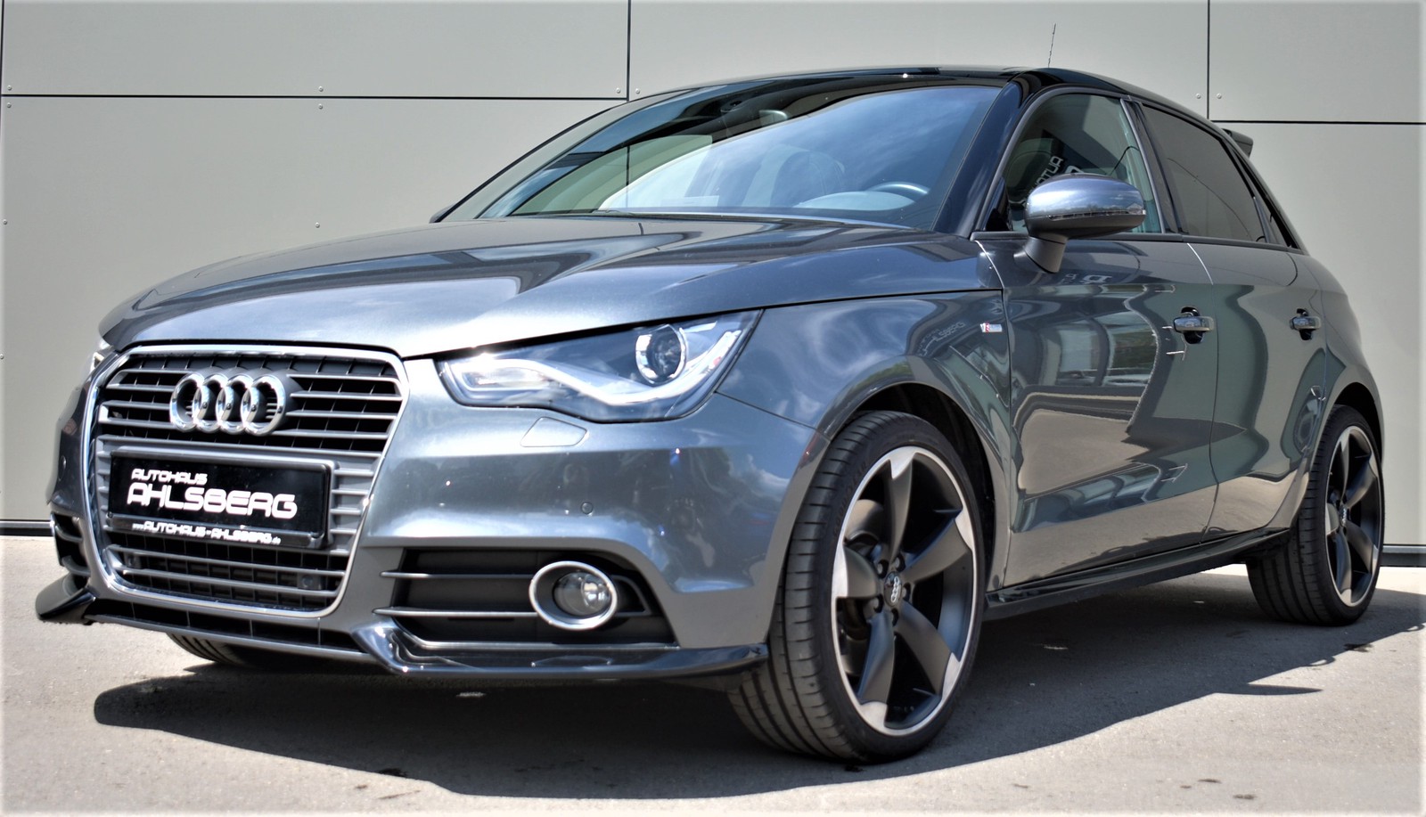 Audi A1 Sportback S line Bi-Xenon/Navi/Bose/Pano/Leder