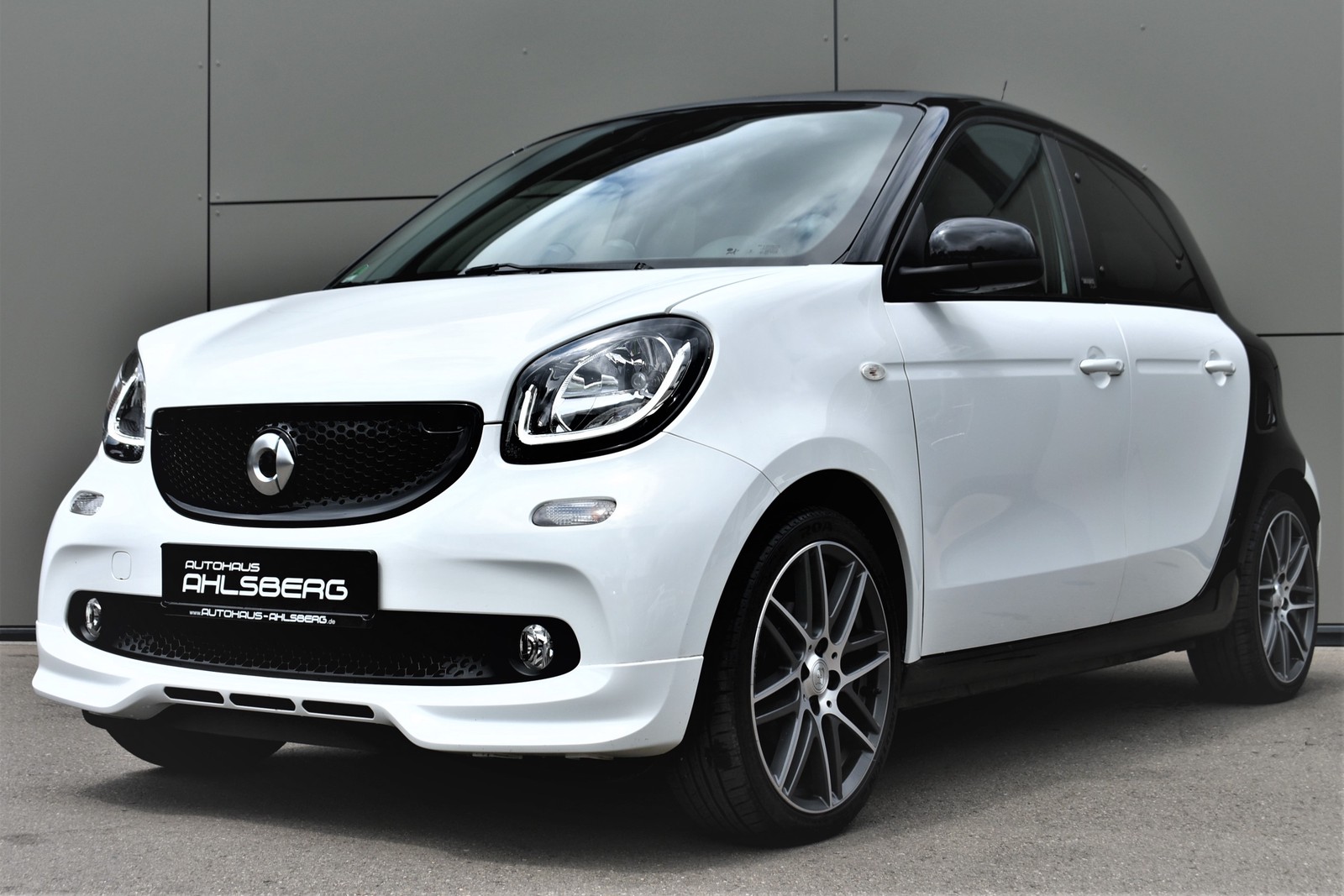 Smart ForFour Brabus Style/LED/JBL/Navi/PANORAMA/Leder