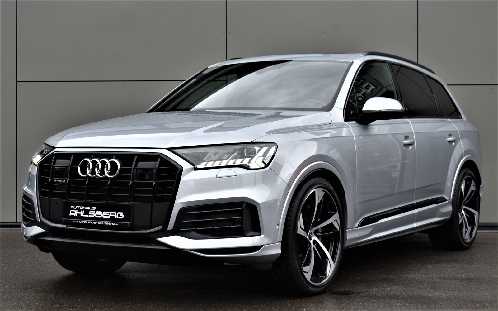 Audi Q7 3.0 TDI S-Line Plus Allradle.22 Zoll Tageszulassung kaufen in Pfullingen Preis 89900 eur ...