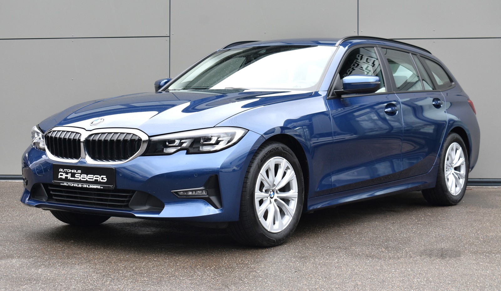 BMW 320 d Steptronic/LIVE/LED/AHK/TEMPO./SHZ/PDC