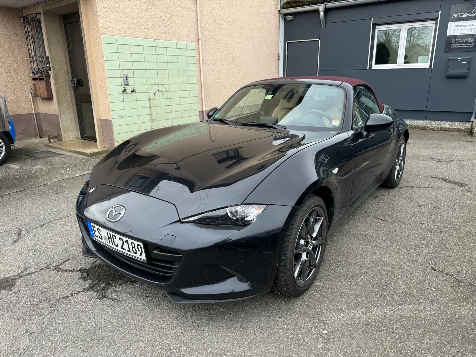 Mazda MX-5 Sakura