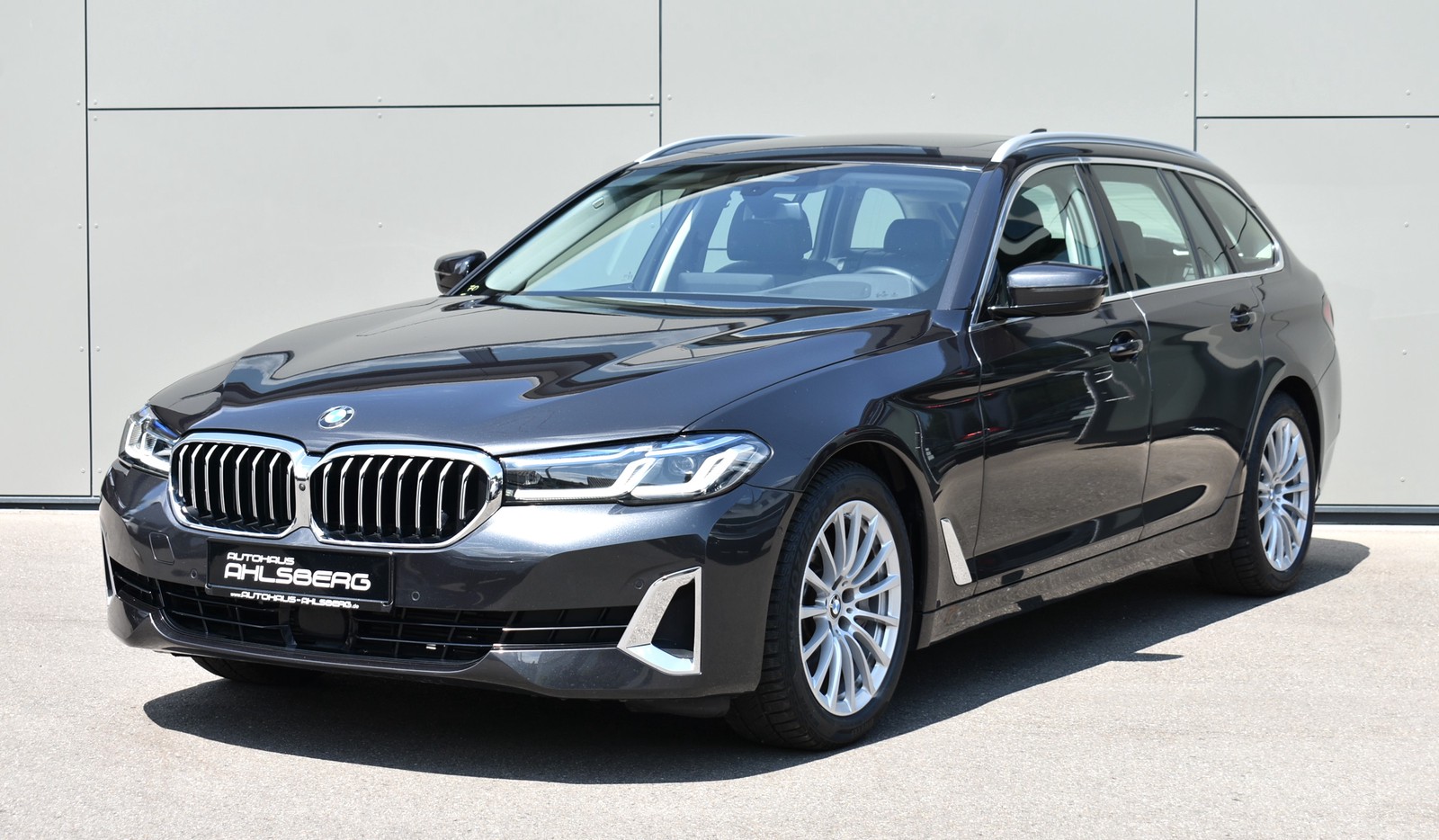 BMW 530 d Luxury Line LIVE/LASER/360°/ACC/HUD/PANO/RFK