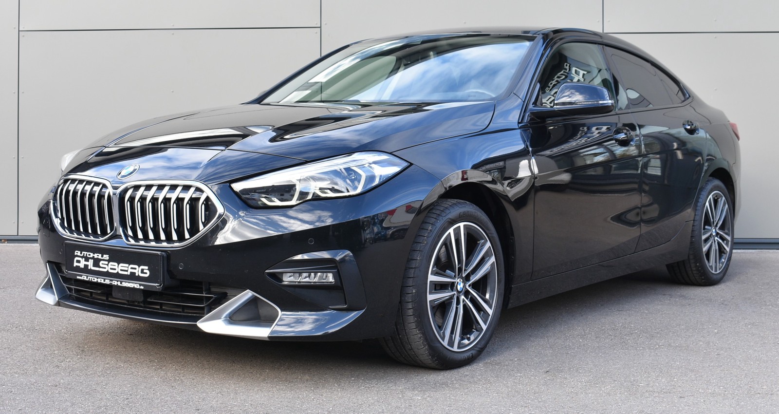 BMW 218i GRAN COUPE LUXURY LINE LIVE/HUD/AHK/HIFI