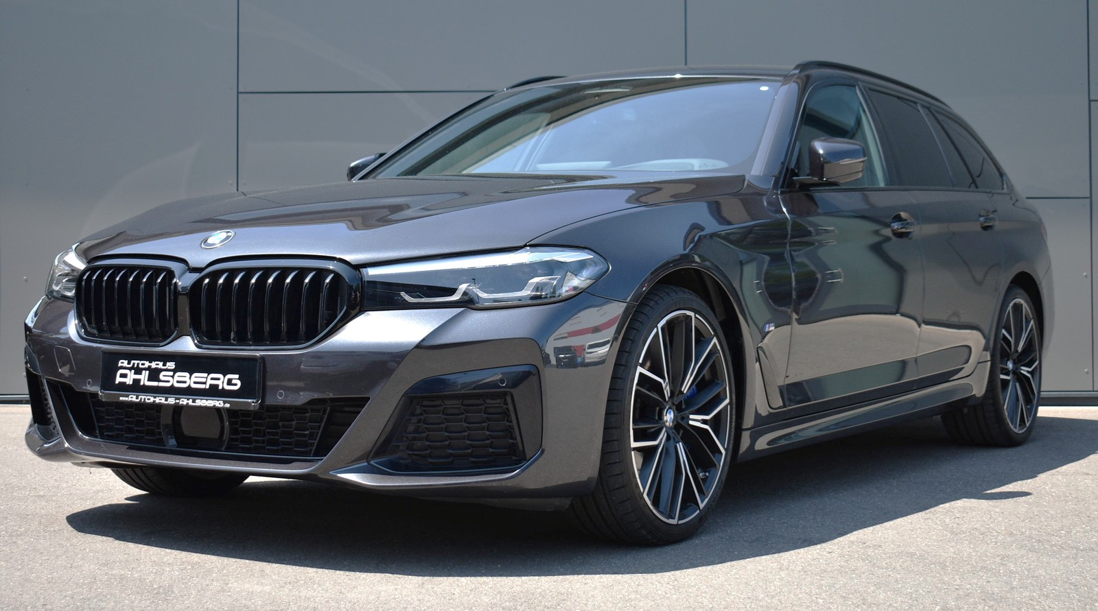 BMW 530 XD M SPORT/SHADOW/ LIVE/ACC/STAND./H-K/HUD/LEDER