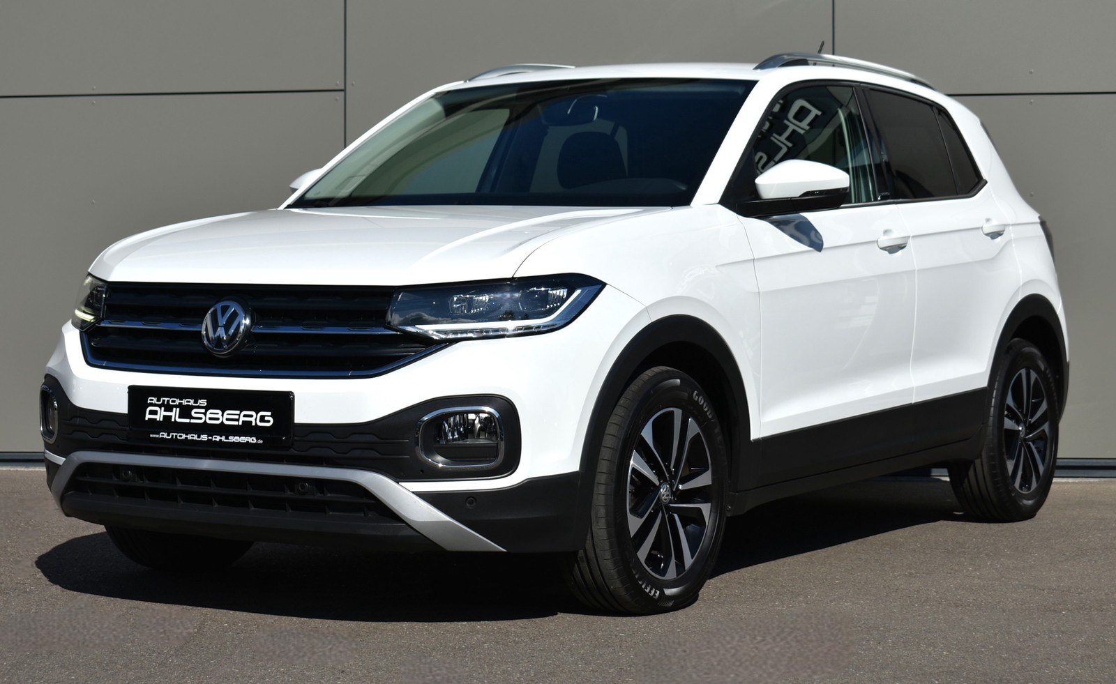 Volkswagen T-Cross United LED/ACC/AHK/SIDE/LANE/SHZ/CAR-PLAY