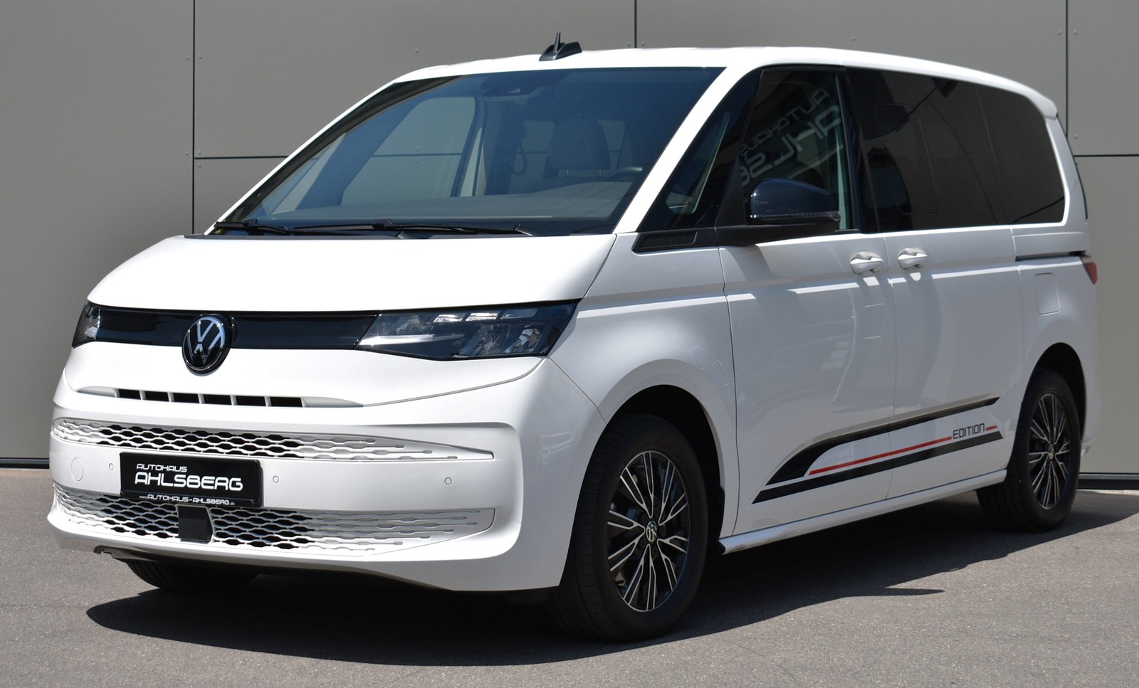 Volkswagen Multivan T7 eHybrid EDITION 7Sitzer/Standheiz/Temp./AHK