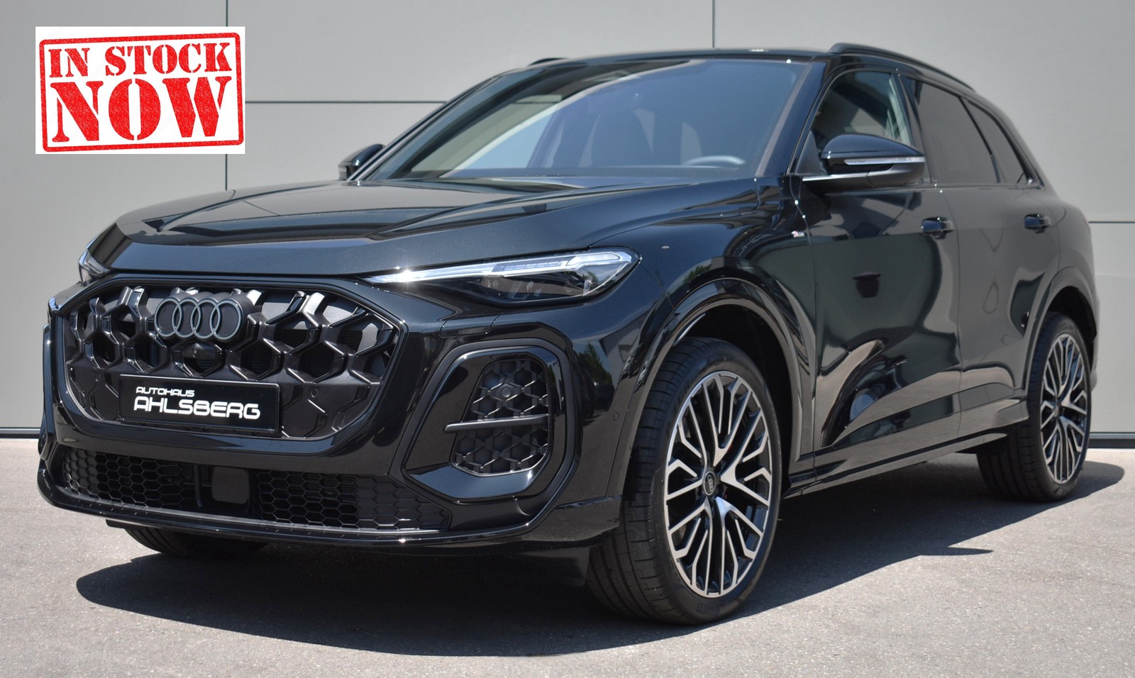 Audi Q5 QUATTRO S-LINE/ PANO/21"TECH PAK PLUS/AHK