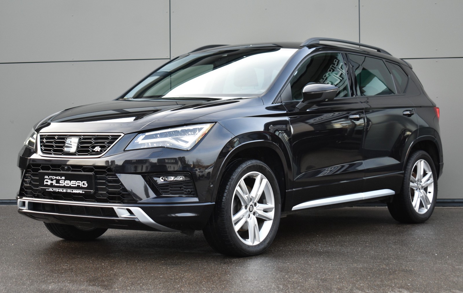 Seat Ateca FR 4Drive DSG LED/ACC/LANE/SIDE/360°/AHK/BEATS