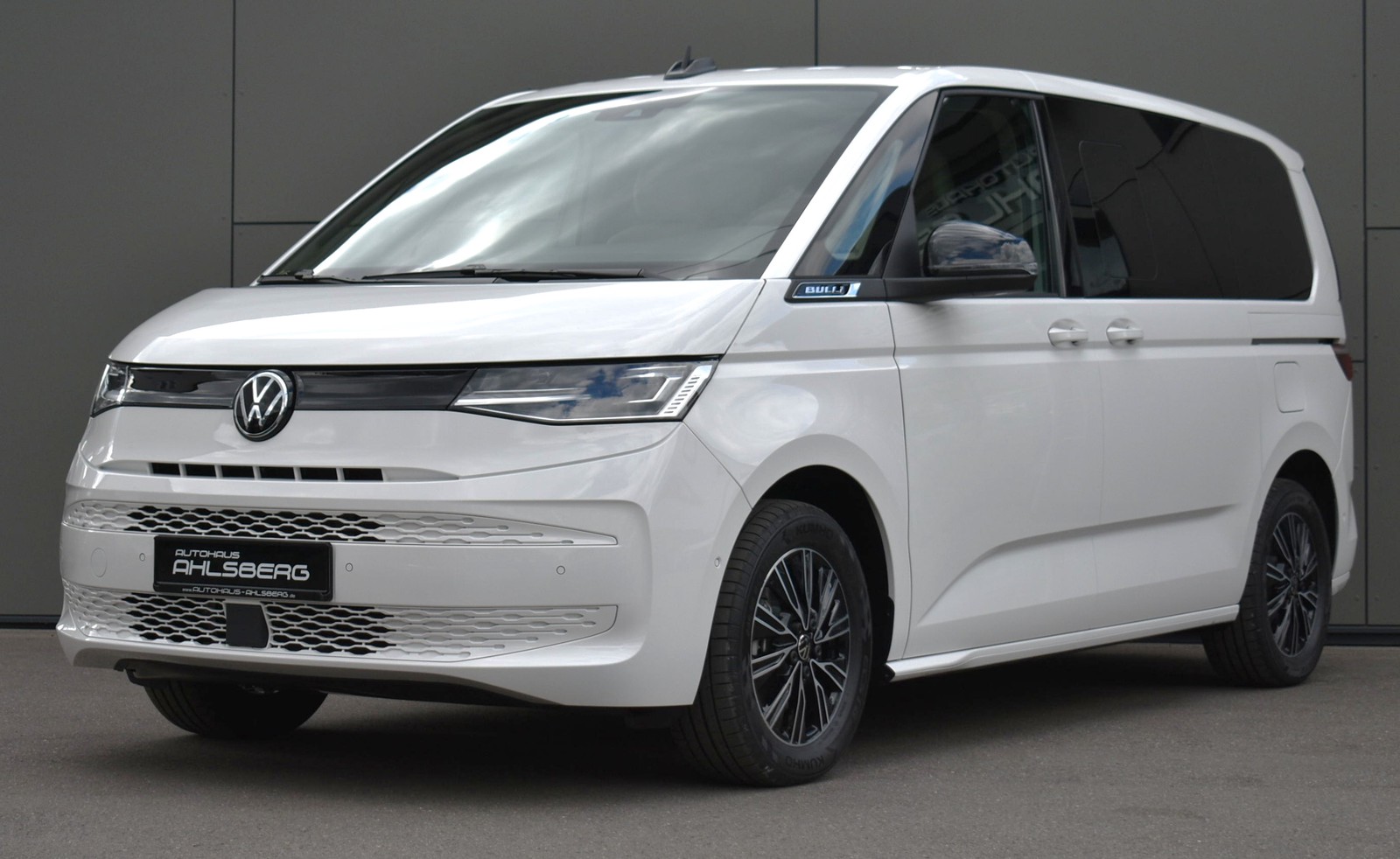Volkswagen T7 BUSIN./eHYB/4MOTION/IQ.LED/ 0,5%/BULLI/FAMILY-PAK.