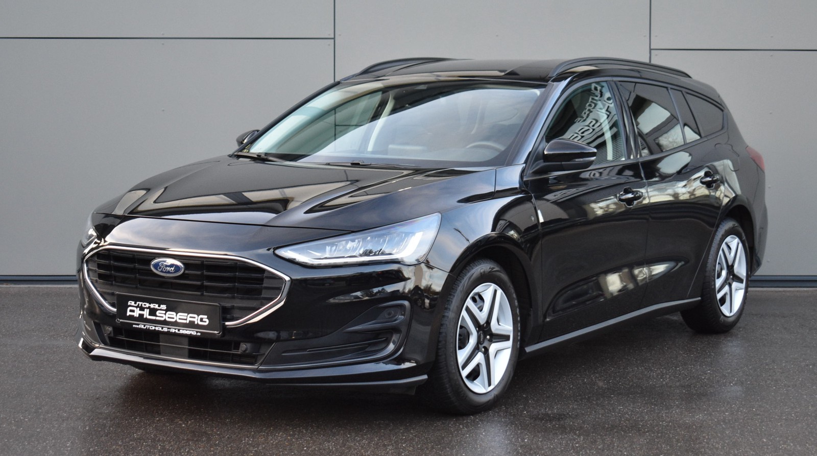 Ford Focus Turnier 1,5 TDCi/ ACC/SHZ/RFK/KEYLESS/DAB/AHK