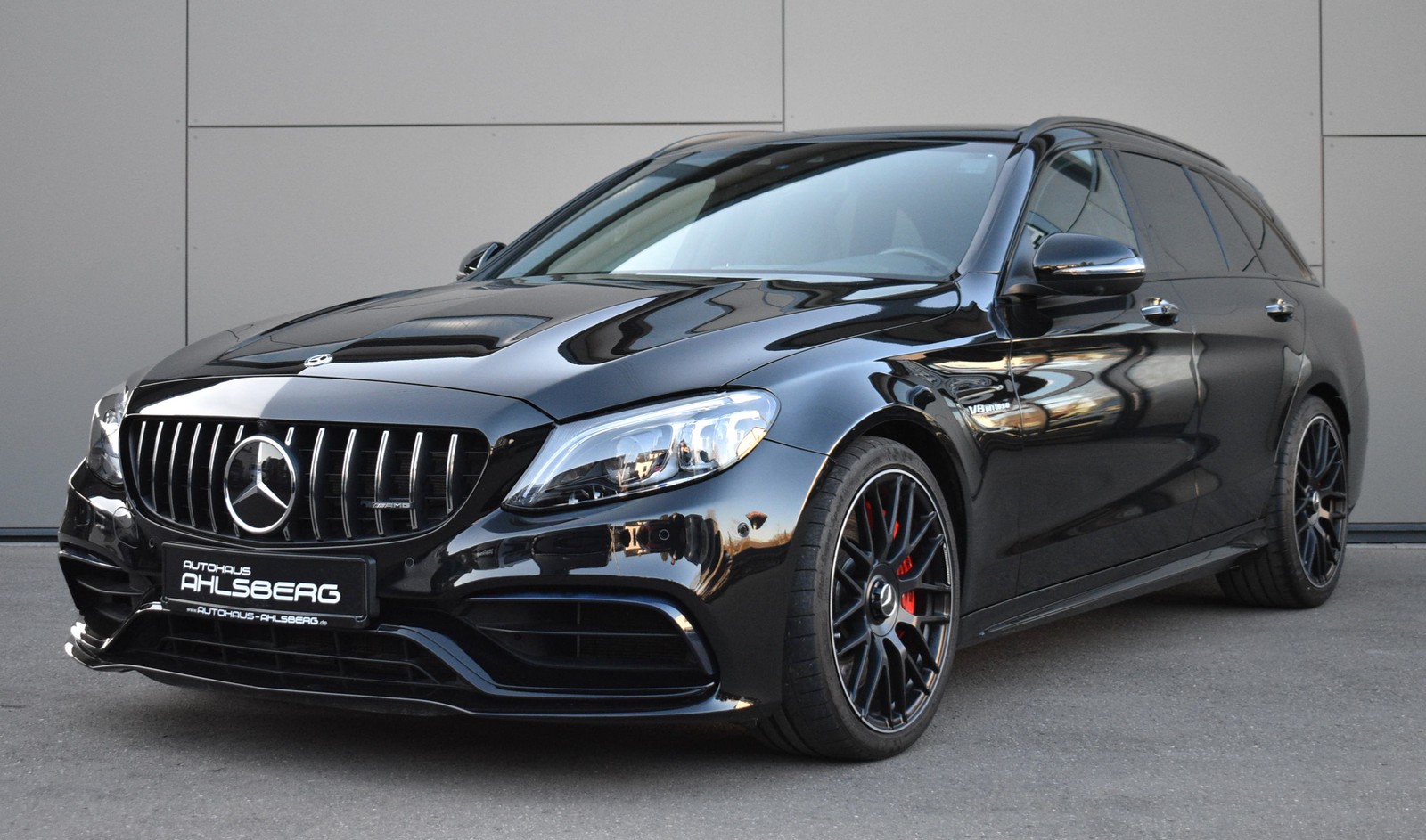 Mercedes-Benz C 63 AMG S T PERF./ NIGHT/DRIVER/360°/BUMESTER