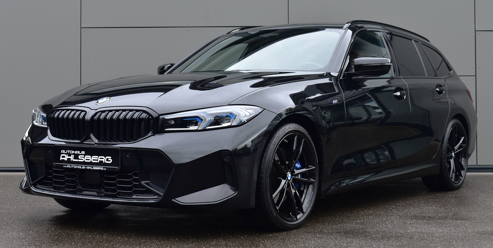 BMW 320 XD M SPORT/SHADOW/ WIDES./ACC/PANO/HUD/AHK/MEMORY