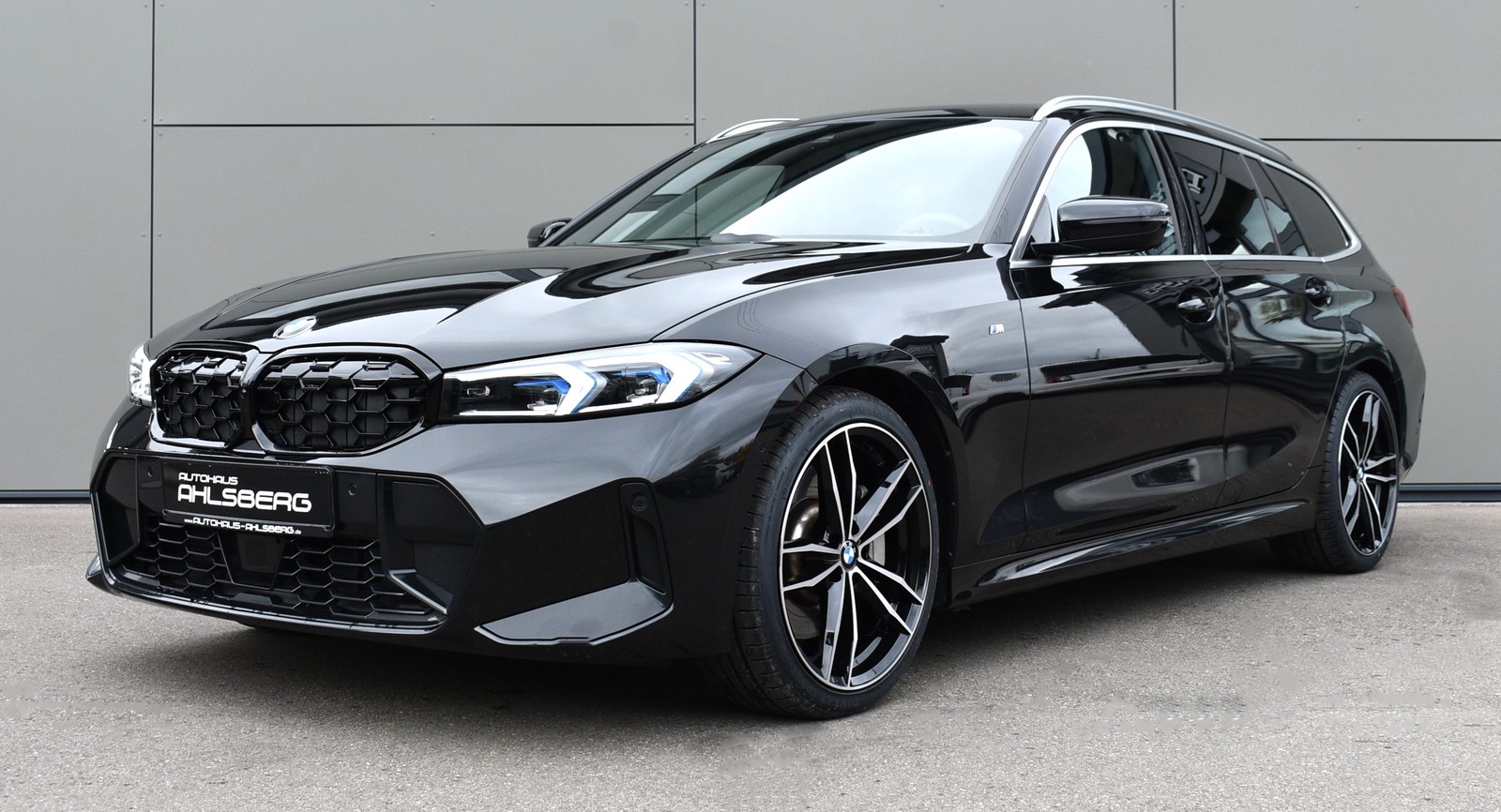 BMW 330d M Sport Shadow LCI LIVE/LED/ACC/AHK/PANO/MEMORY