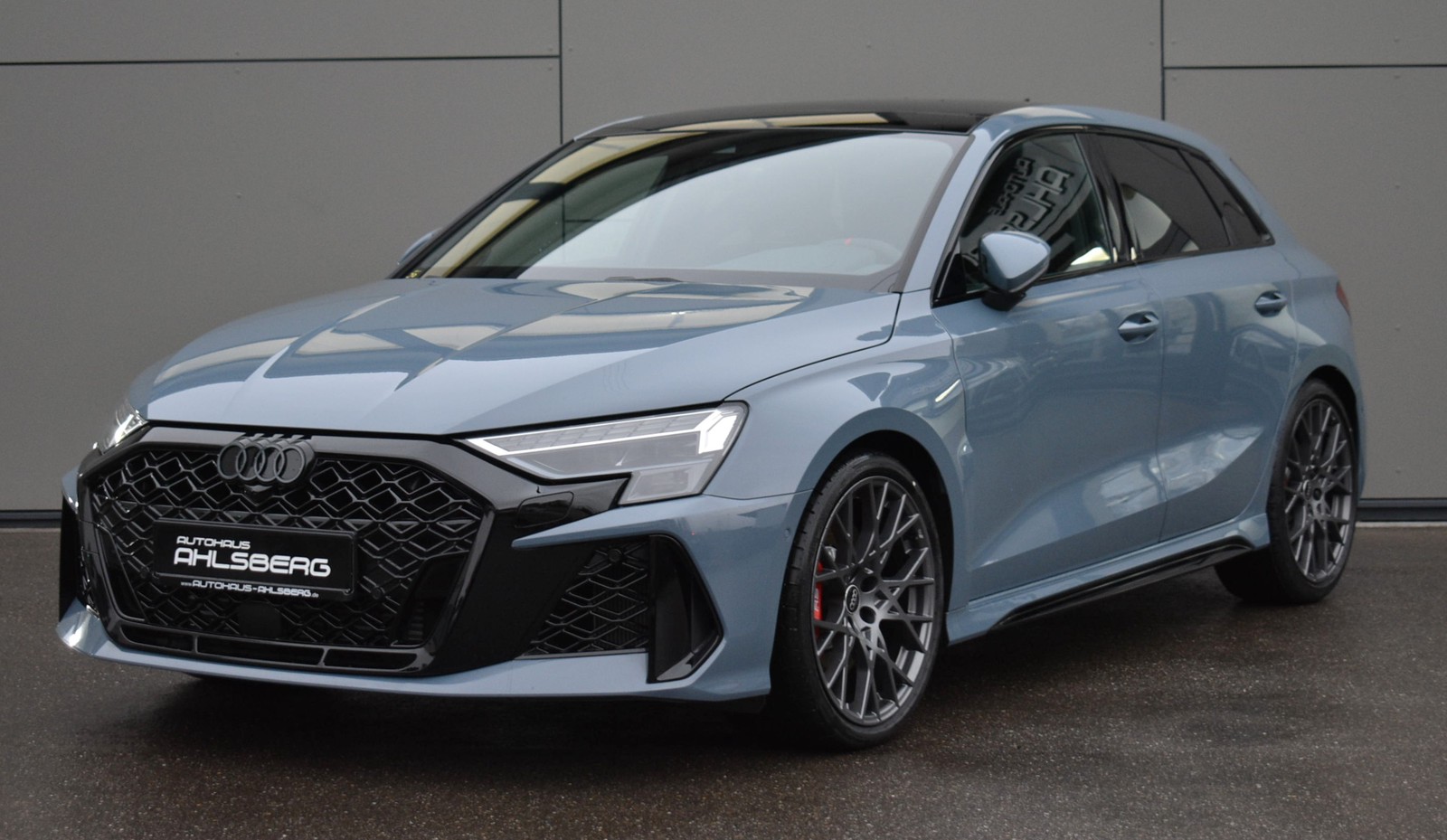 Audi RS3 SB FACE LIFT/ SONOS/HUD/PANO/SAGA/SCHALEN