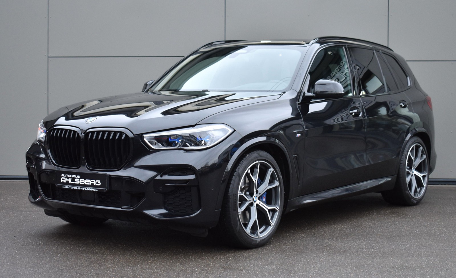 BMW X5 30 D/M-SPORT/SHADOW LASER/B&W/ACC/KAMERA/PANO/AHK