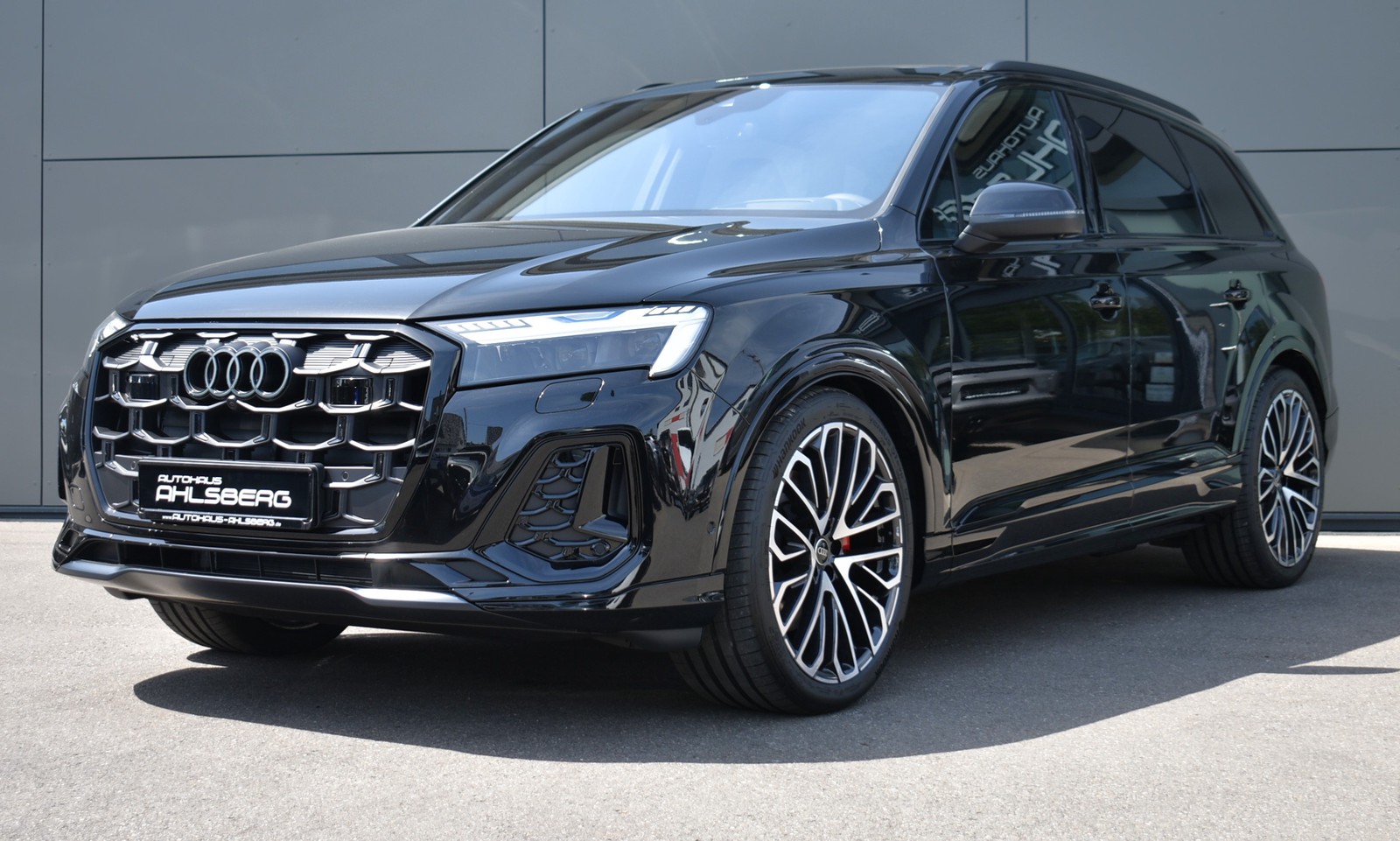Audi Q7 S-LINE PA 7-SI./MATRIX/MASSA/PANO/HUD/STHZ/360°