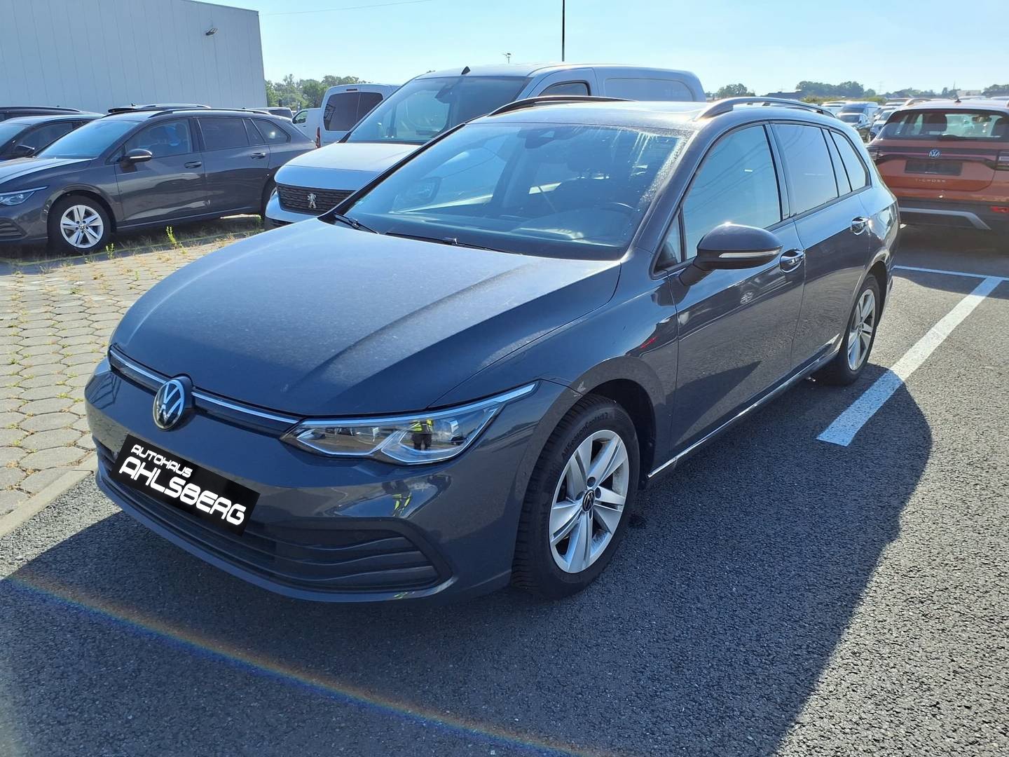 Volkswagen GOLF VARIANT VIII LIFE/ DIG.C/IQ.LIGHT/ACC/APP/AHK