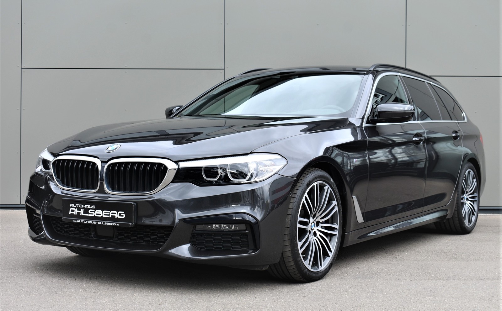 BMW 530 d xDrive M Sport LIVE.C/ACC/STHZ/LED/KAMERA/AHK