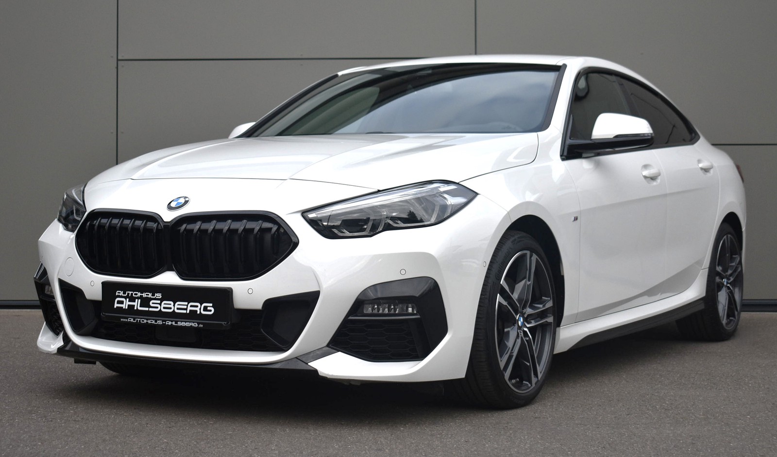 BMW 218i GC M SPORT/SHADOW/ LIVE/ACC/CAR-PLAY/LED/18"/DAB