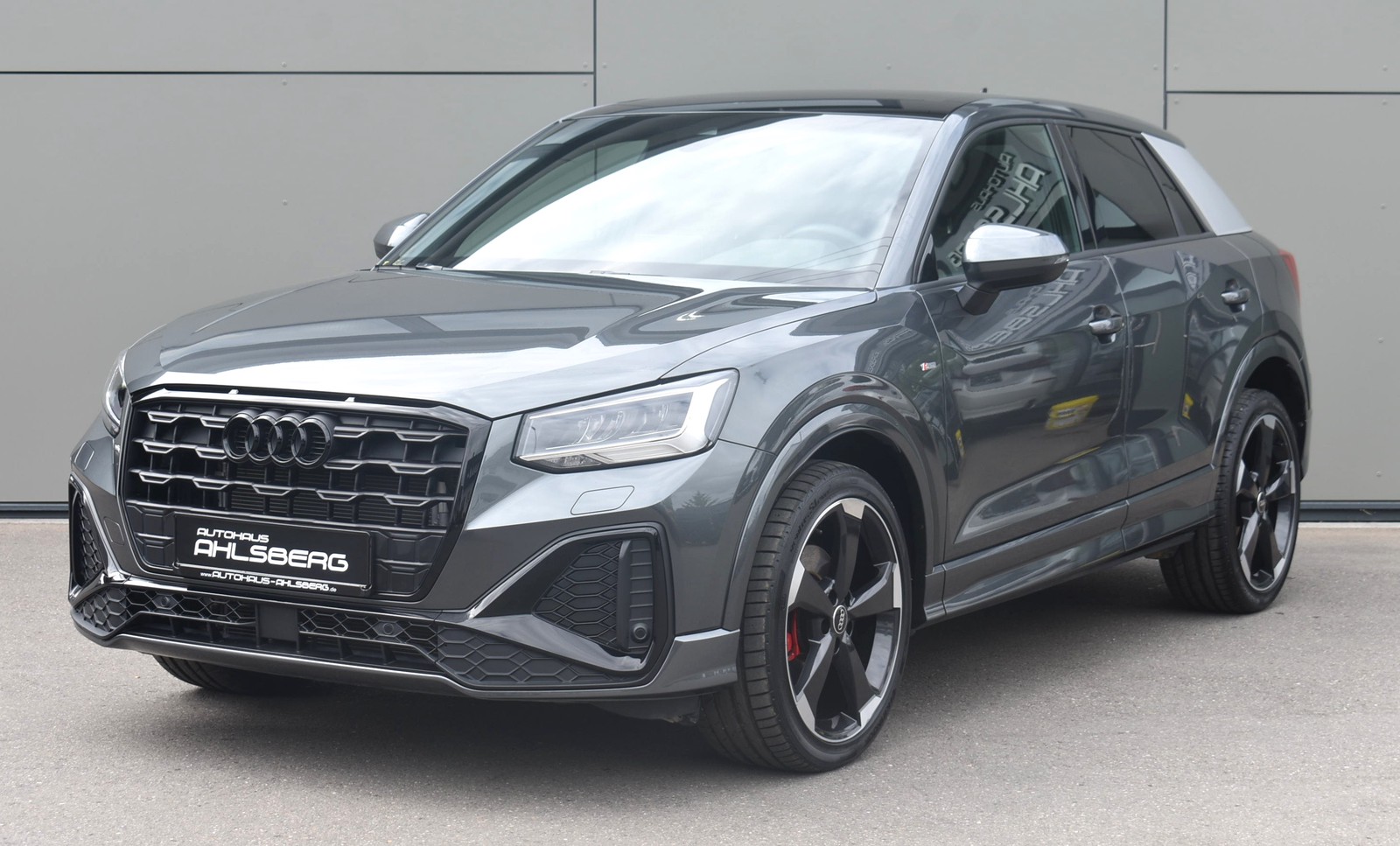 Audi Q2 35 TFSI S LINE/S.OPTIK/ ACC/VIRTUEL/LED/PANO/NAVI