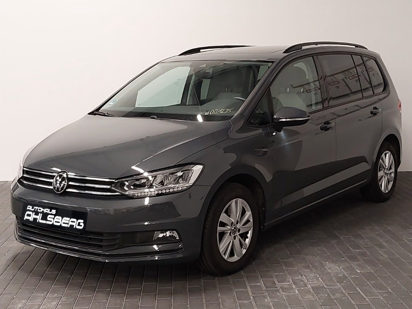 Volkswagen TOURAN DIGIT.C/7-SIT/AHK/PANO/ACC/LED/RFK/CAR-PLAY