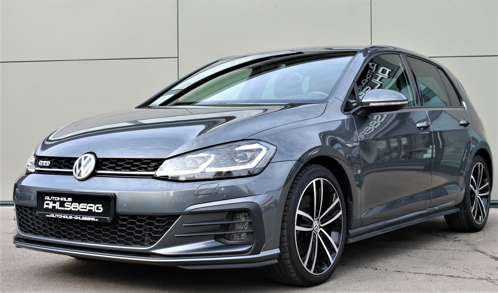Volkswagen Golf VII GTD DSG ACC/ActiveInfo/Navi/Leder/LED