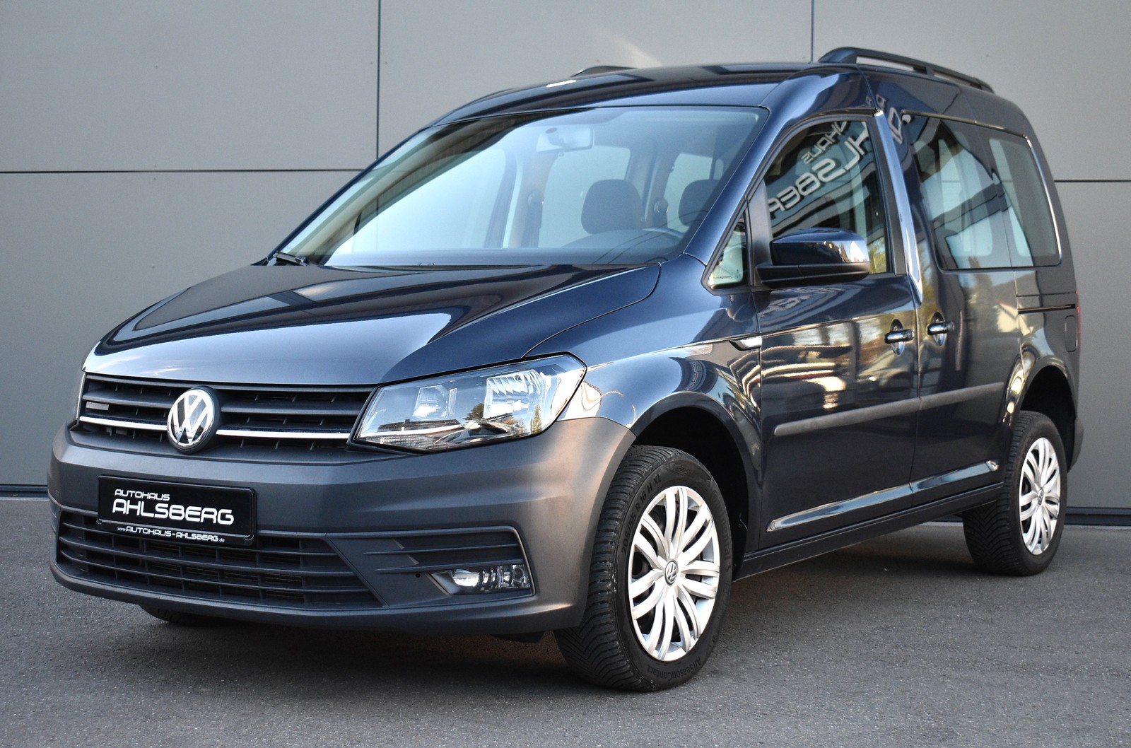 Volkswagen Caddy 2.0 TDI 4MOTION/STAND./NAVI/TEMPO./AHK