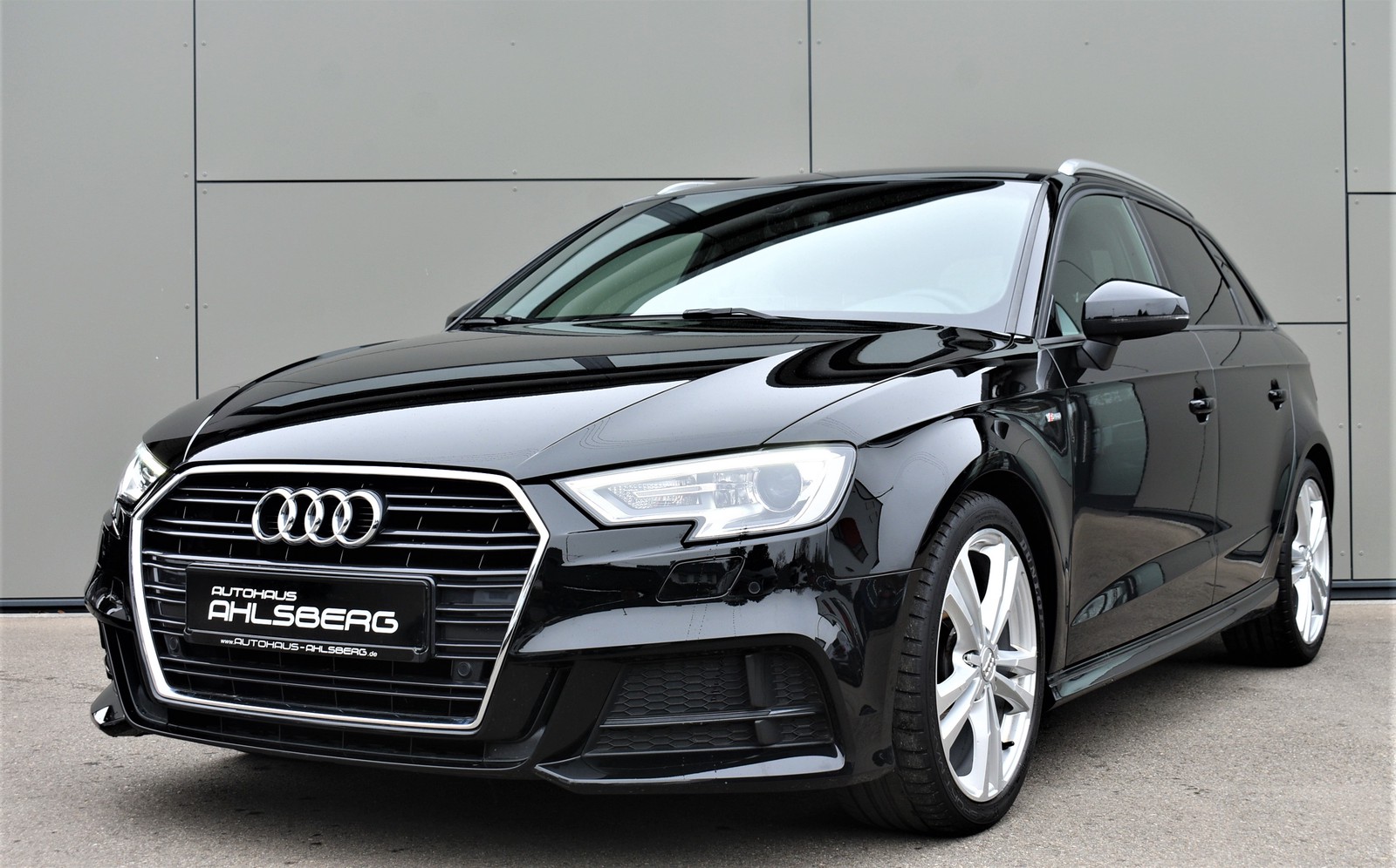 Audi A3 Sportback 35 TFSI S Line/XENON/NAVI/TEMPOMAT