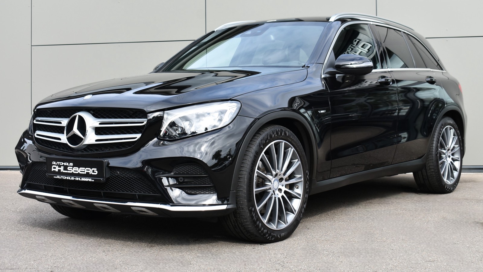 Mercedes-Benz GLC 250d 4M AMG EDIT.1 PANO/LED/KAMERA/AHK/AIRMATIC