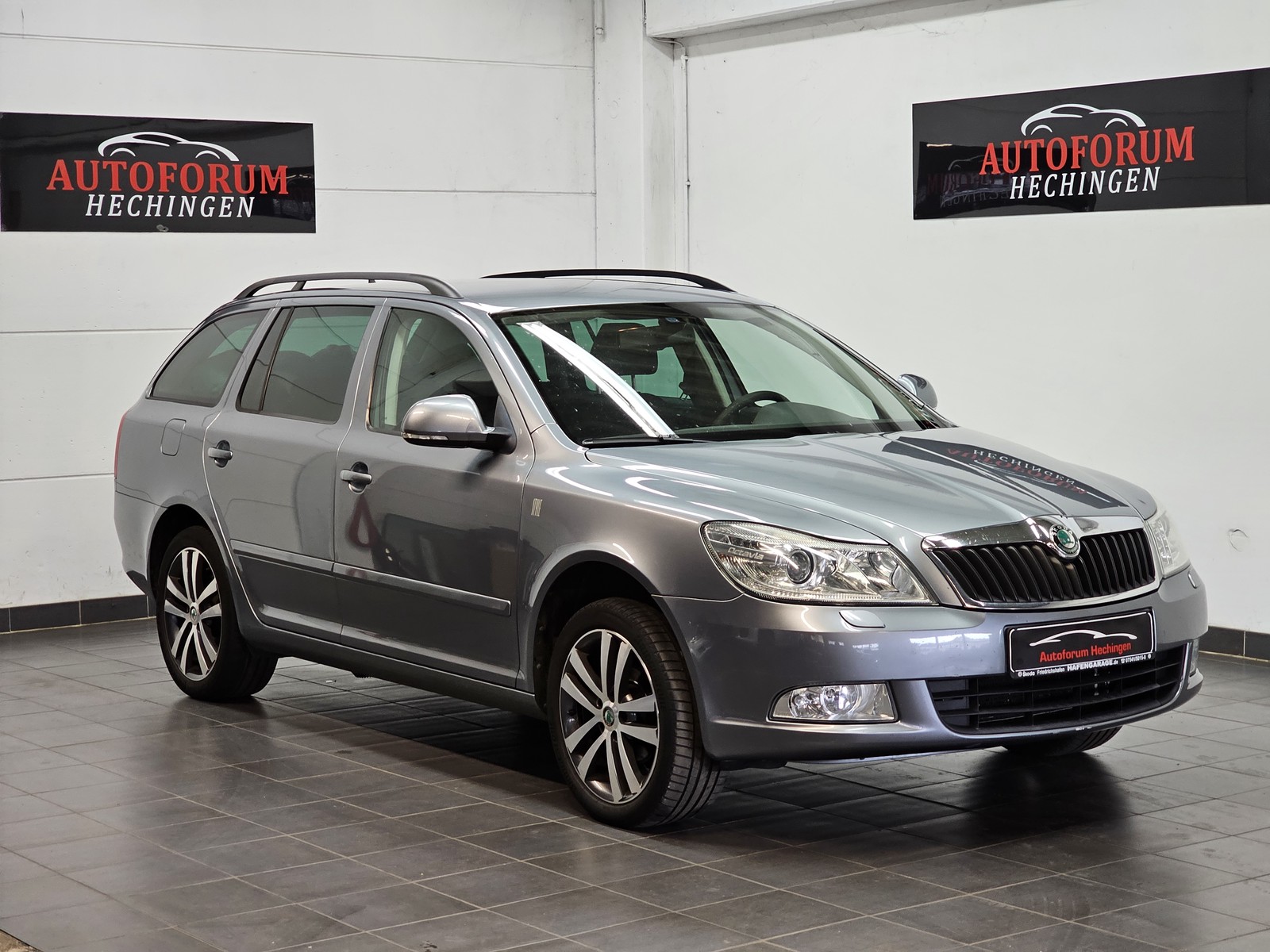 Skoda Octavia Combi Ambition 4X4 TDi 4x4 Xenon Tempomat