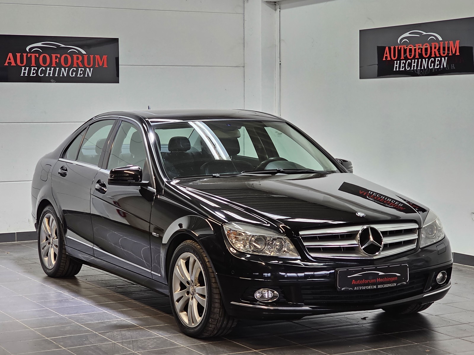 Mercedes-Benz C 350 CGI BlueEfficiency Memory Navi Leder Lordose