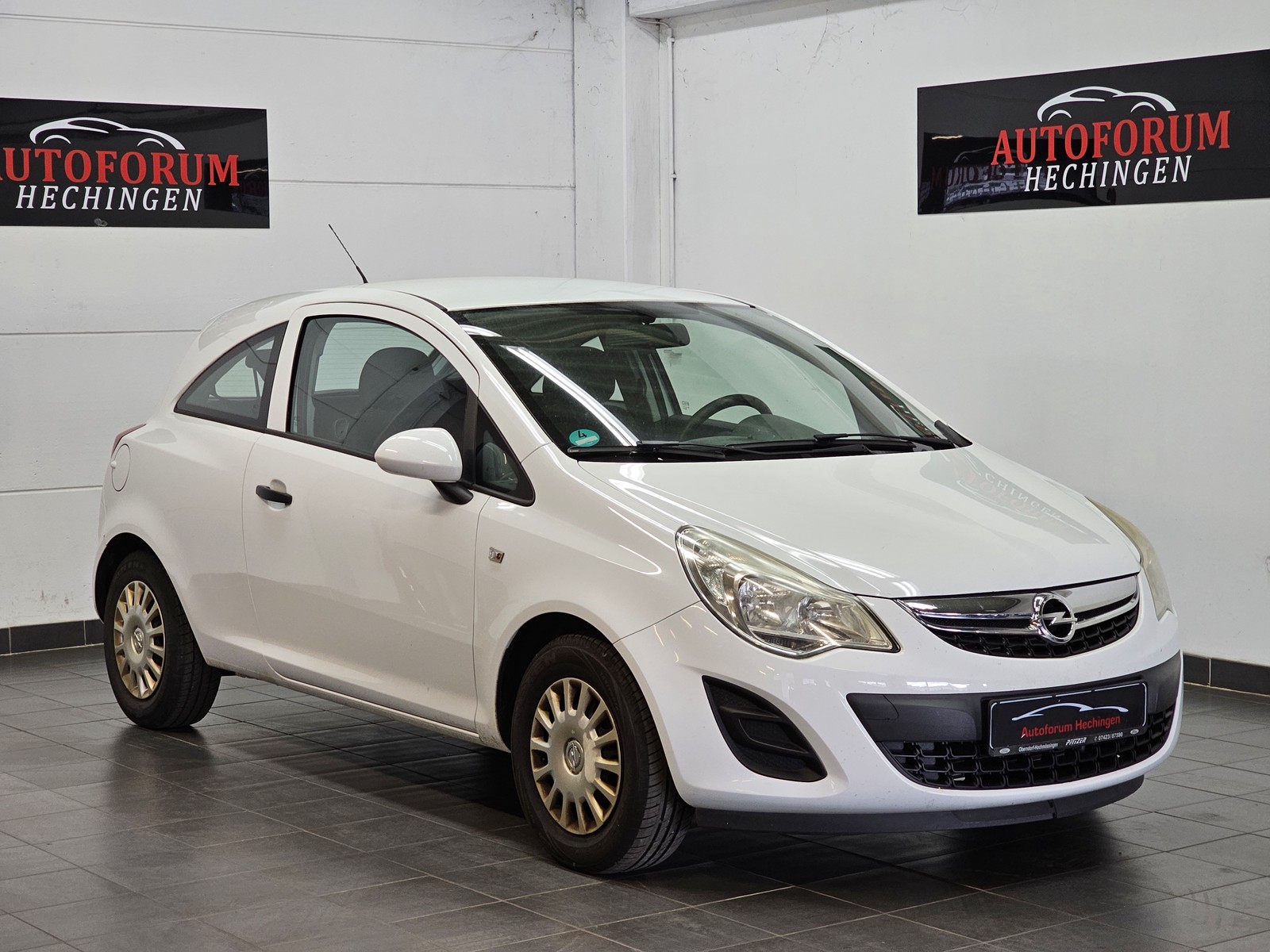 Opel Corsa D Selection Cool&Sound Paket TÜV NEU