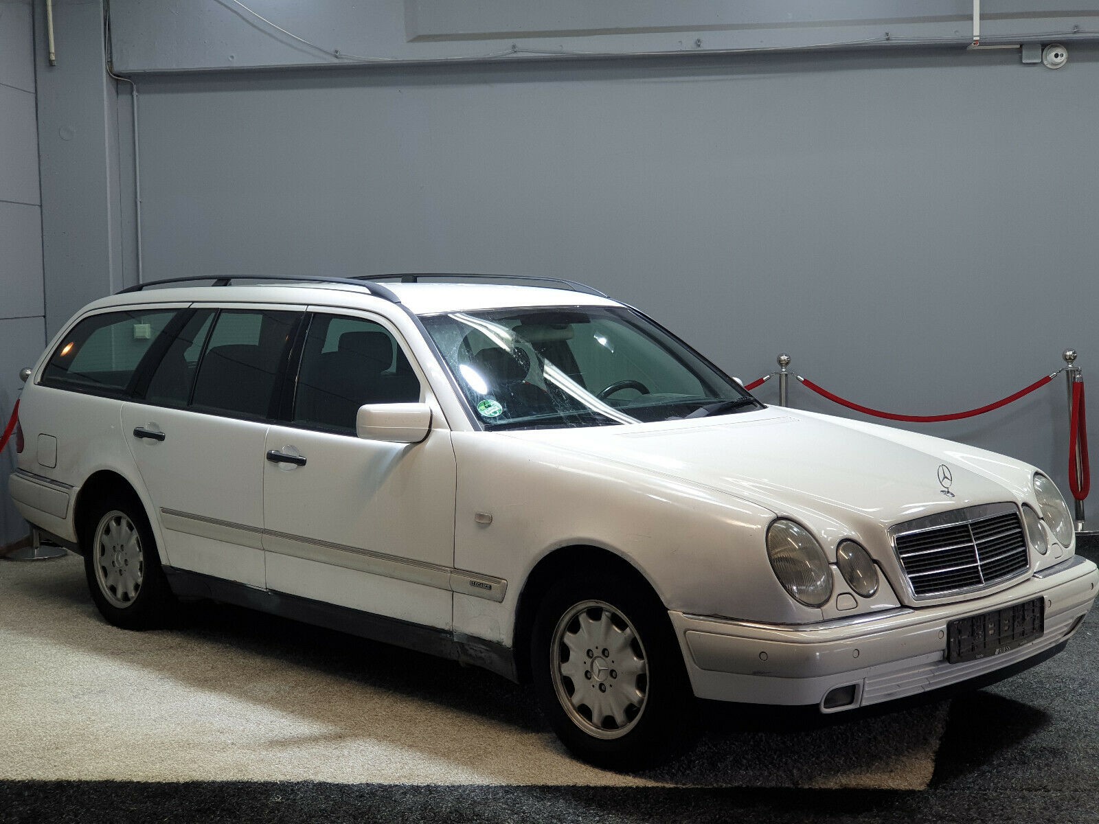 Mercedes-Benz E 220 T CDI Automatik Elegance T AUTOMATIK KLIMAAUTOMATIK