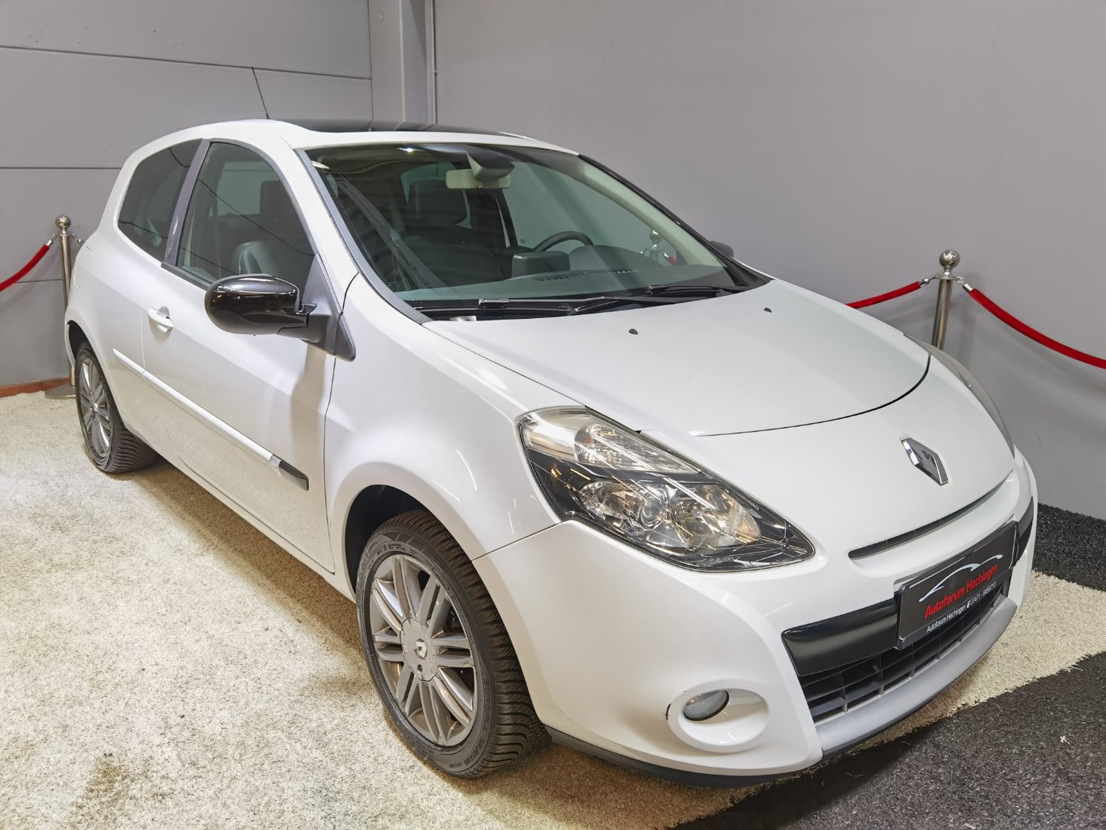 Renault Clio III Night and Day 1.2 PANO NAVI KLIMA