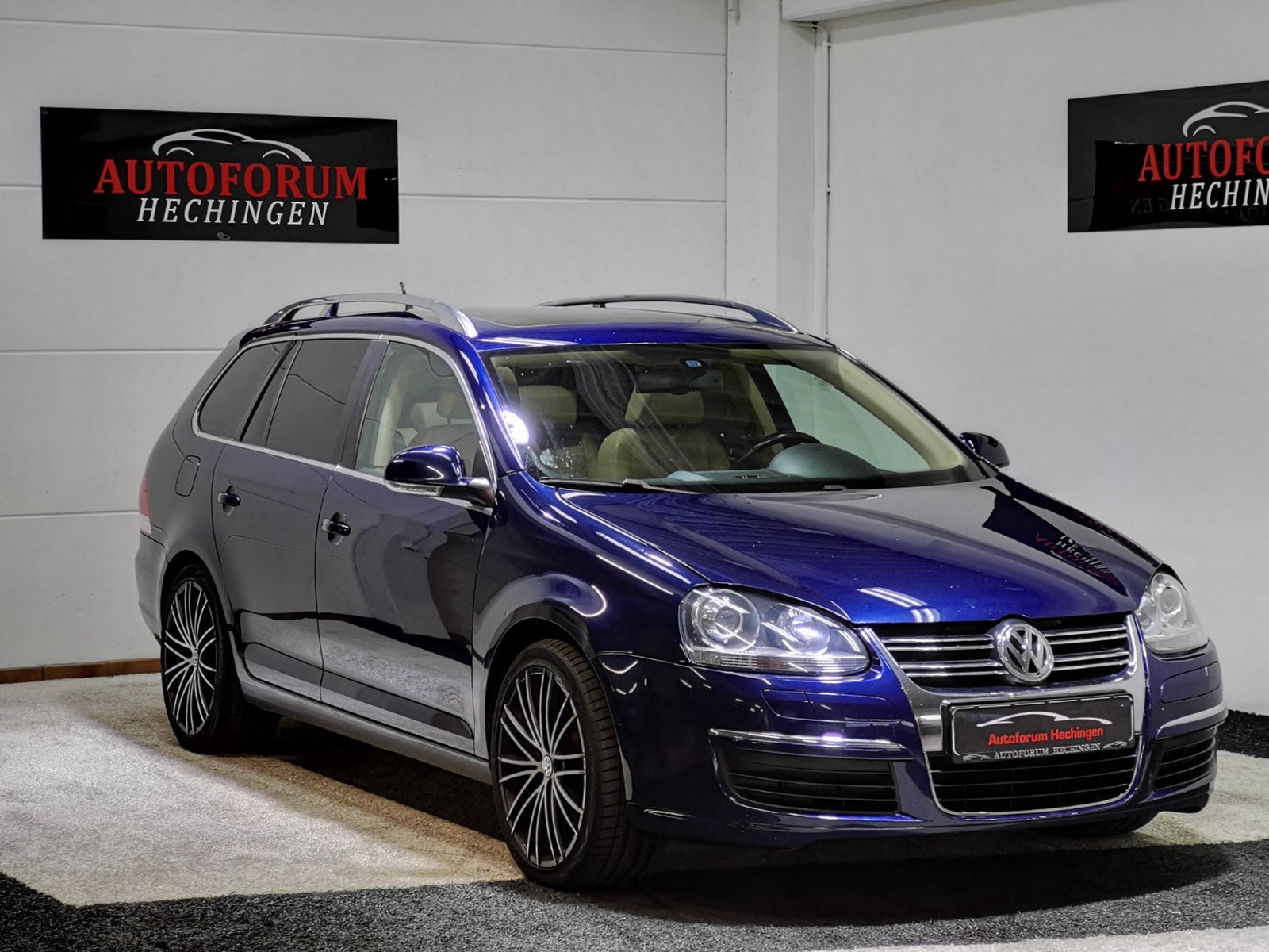 Volkswagen Golf 1.4 TSI DSG Sportline Pano Leder AHK