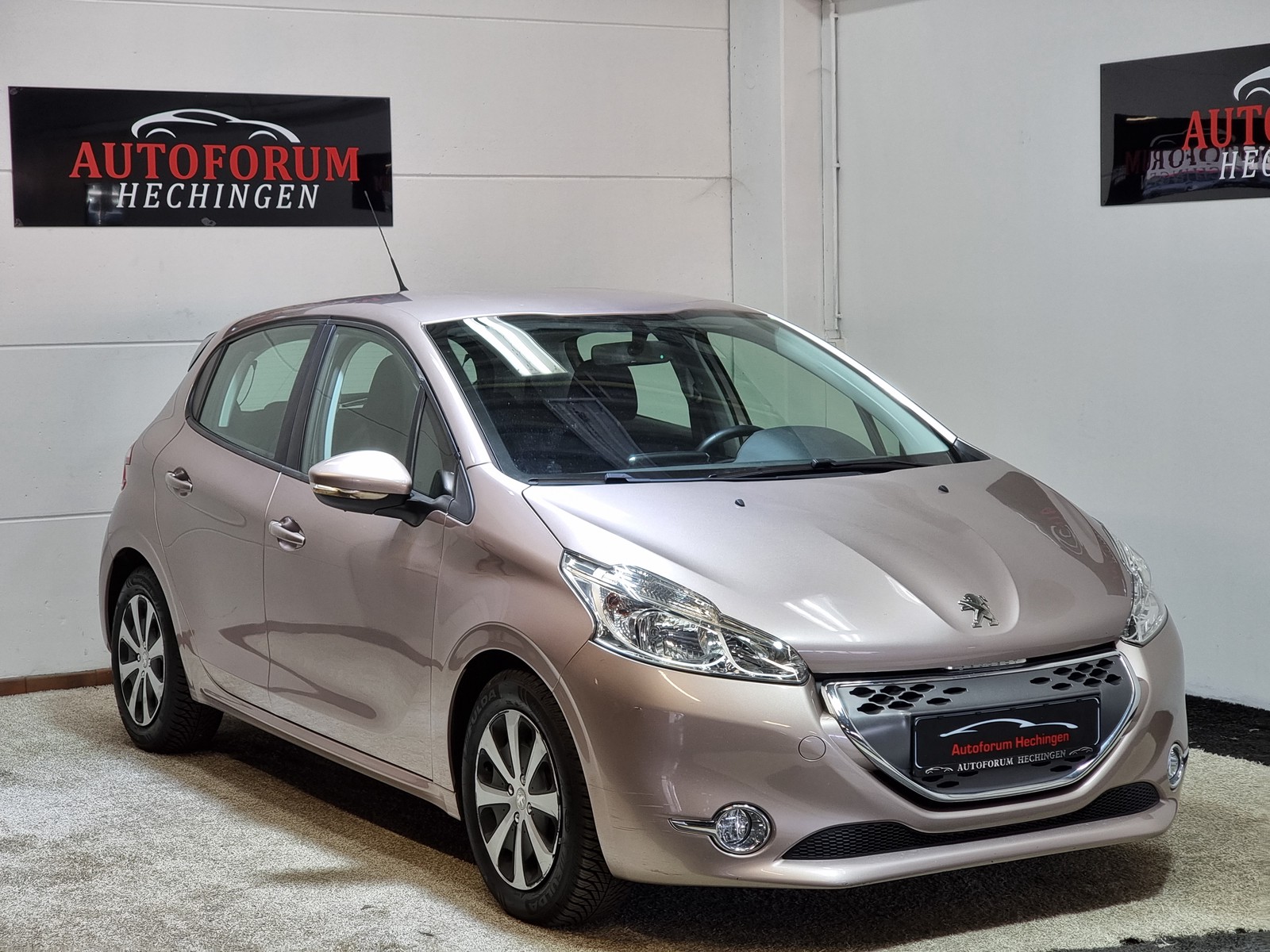 Peugeot 208 Active 1.4 HDI Automatik