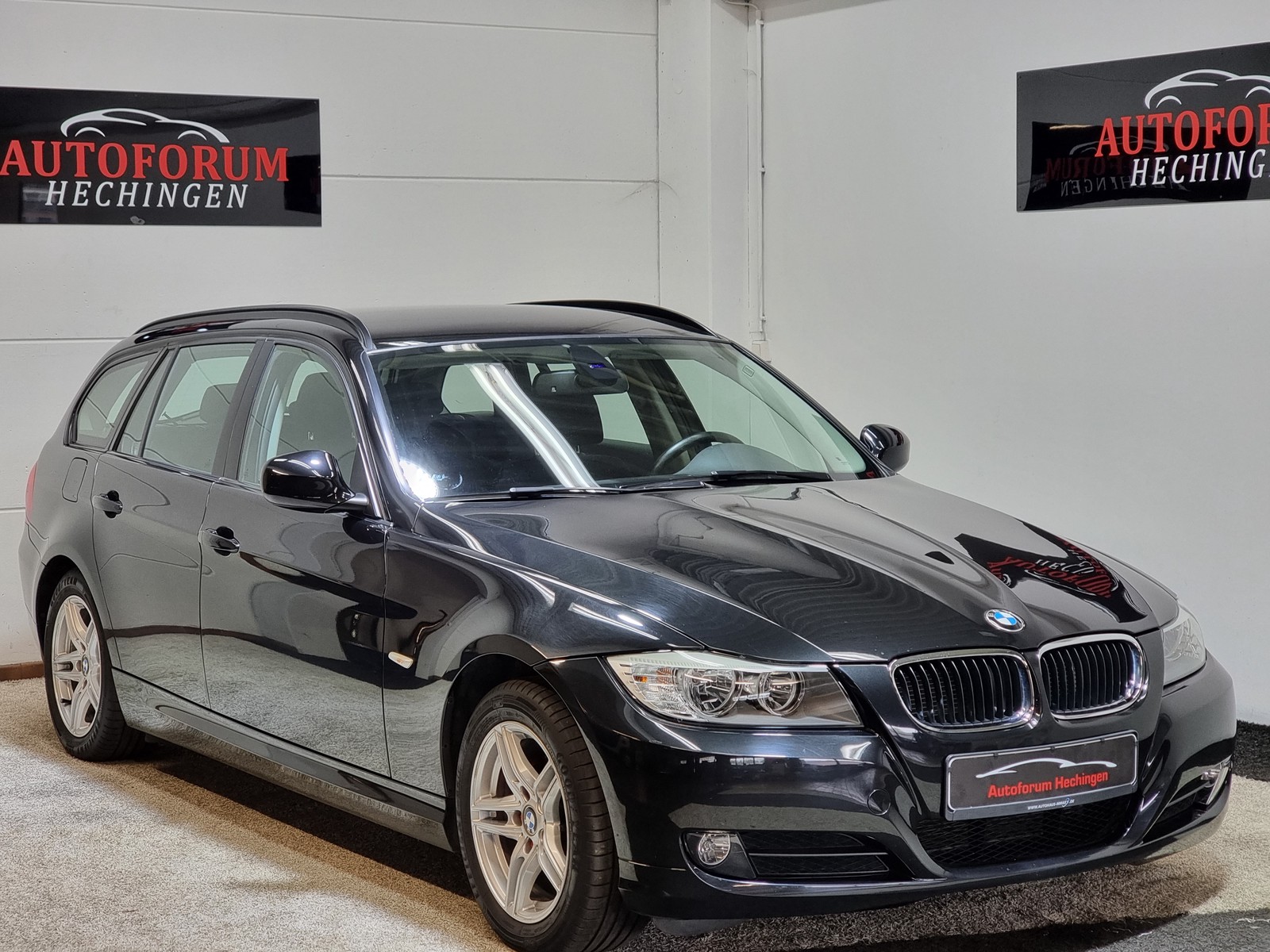 BMW 318i Touring Automatik AHK PDC