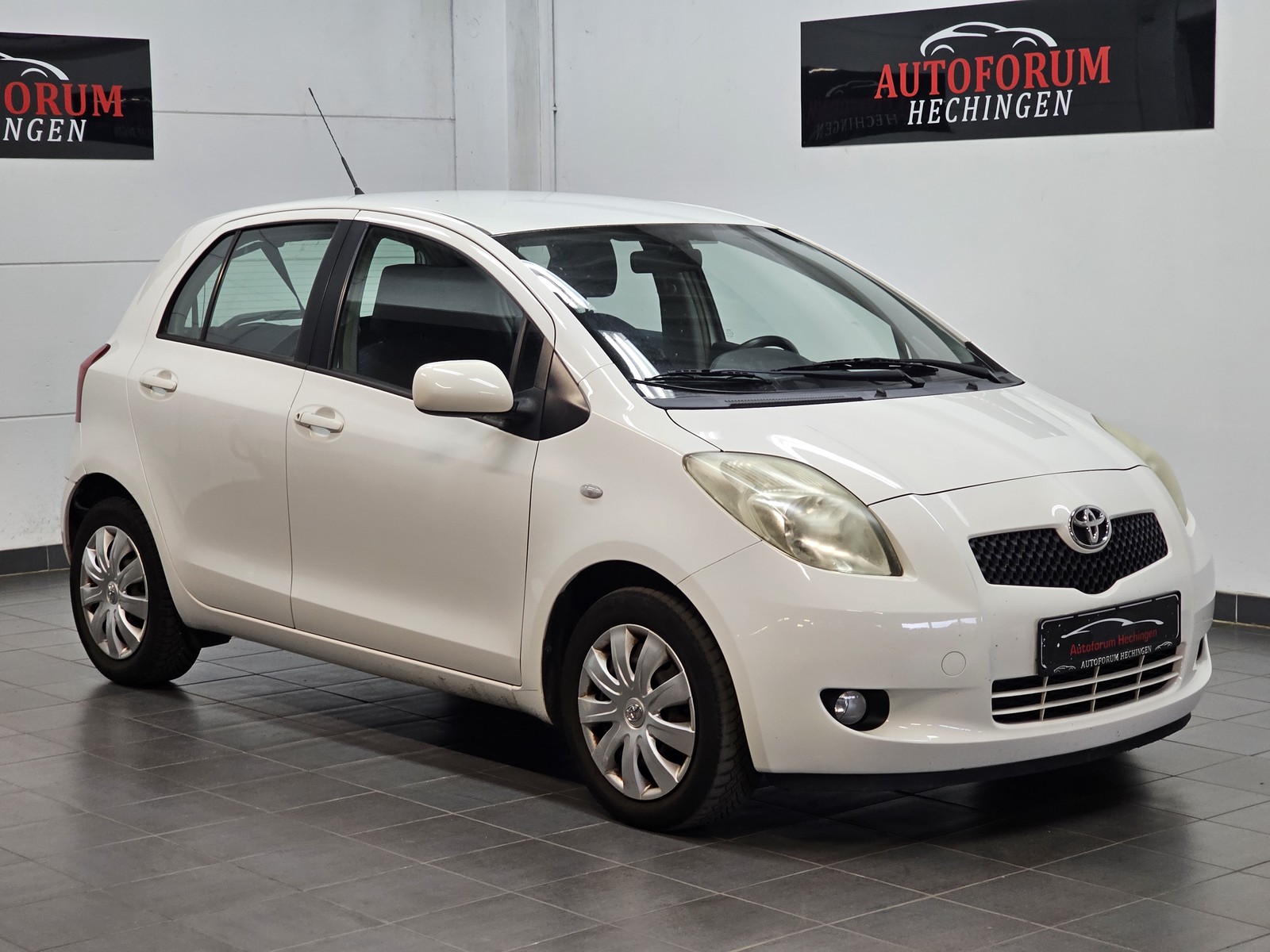 Toyota Yaris Klima Servo Tempomat Tüv Neu