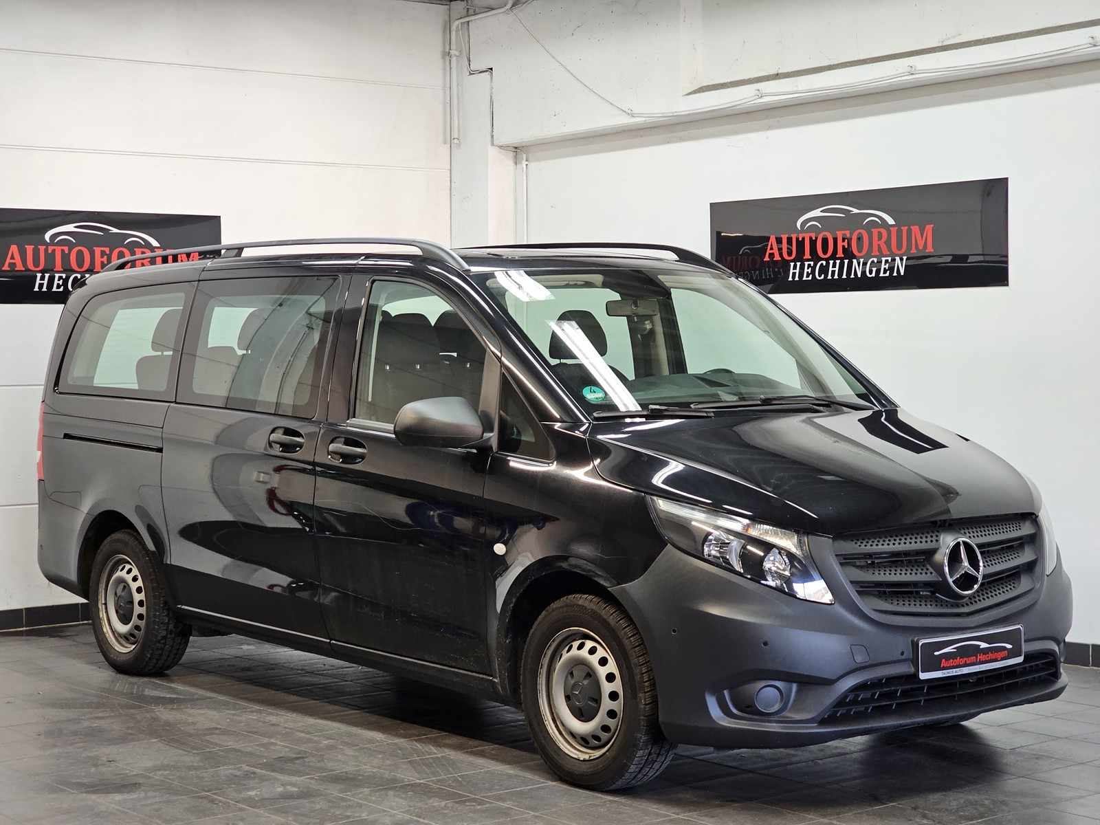 Mercedes-Benz Vito Tourer 114 CDI Pro FWD lang 9 Sitzer Klima Euro 6