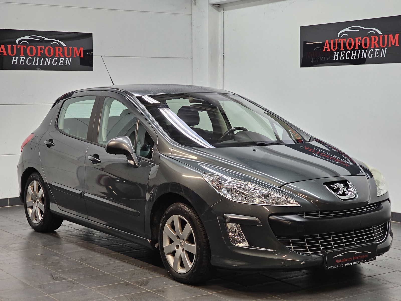 Peugeot 308 Sport HDI FAP 110 1.Hand AHK Klima