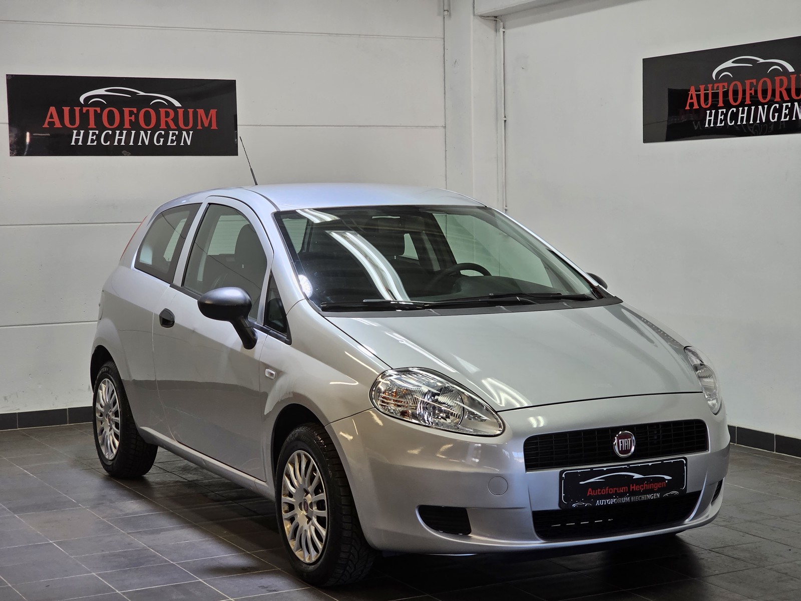 Fiat Grande Punto 1.2 8V Basis 1.Hand NUR 38.000km