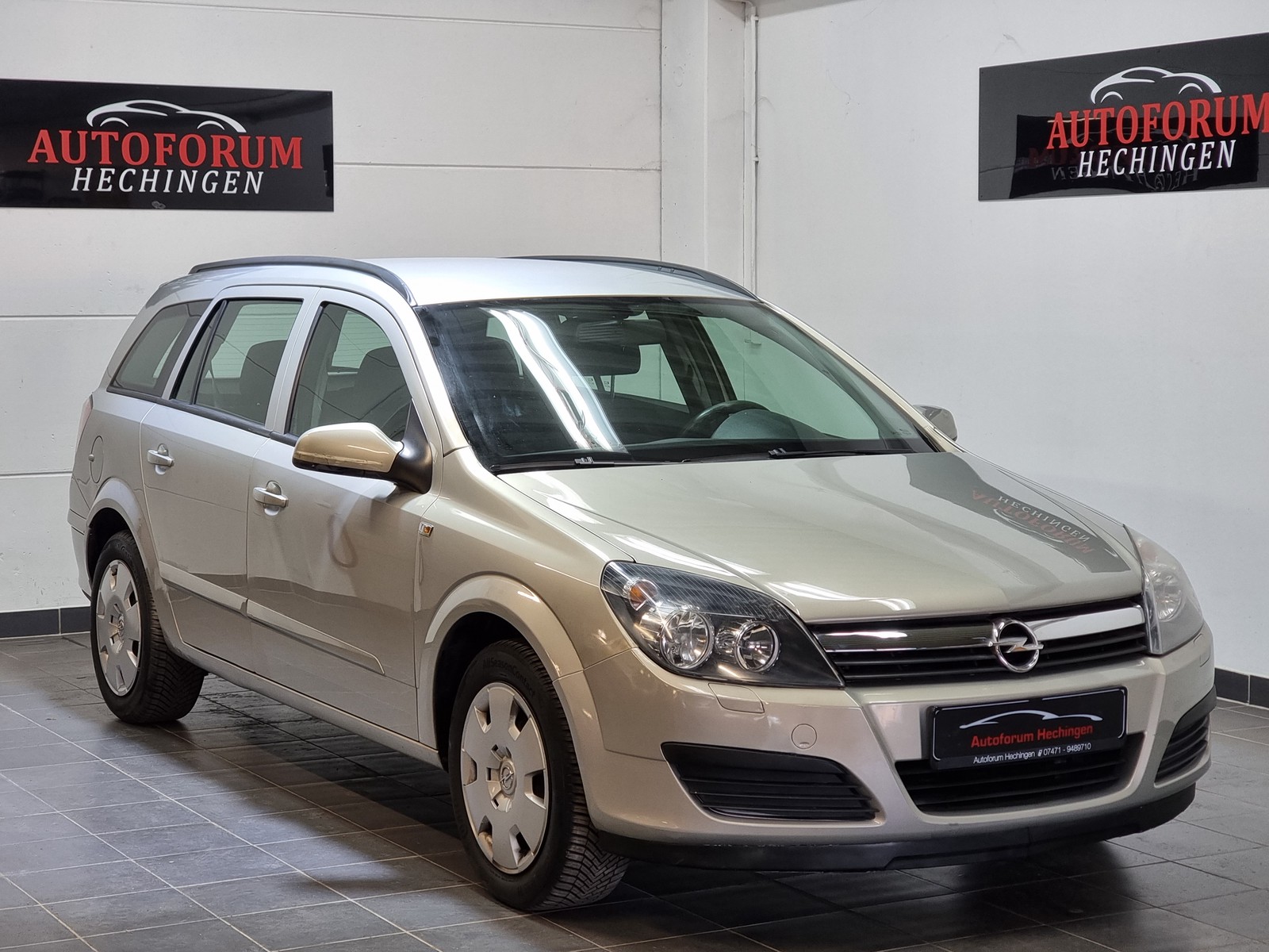 Opel Astra H Caravan AHK Klima Tüv/Service NEU