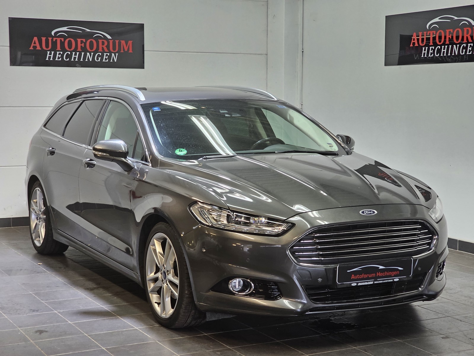 Ford Mondeo Turnier Titanium PANO LEDER ACC NAVI Keyless